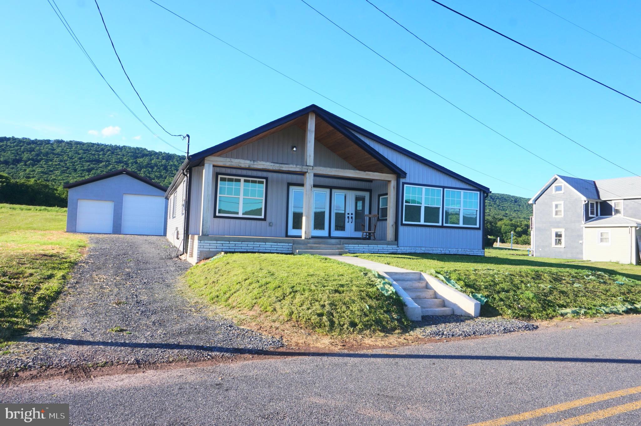 270 W MOUNTAIN ROAD