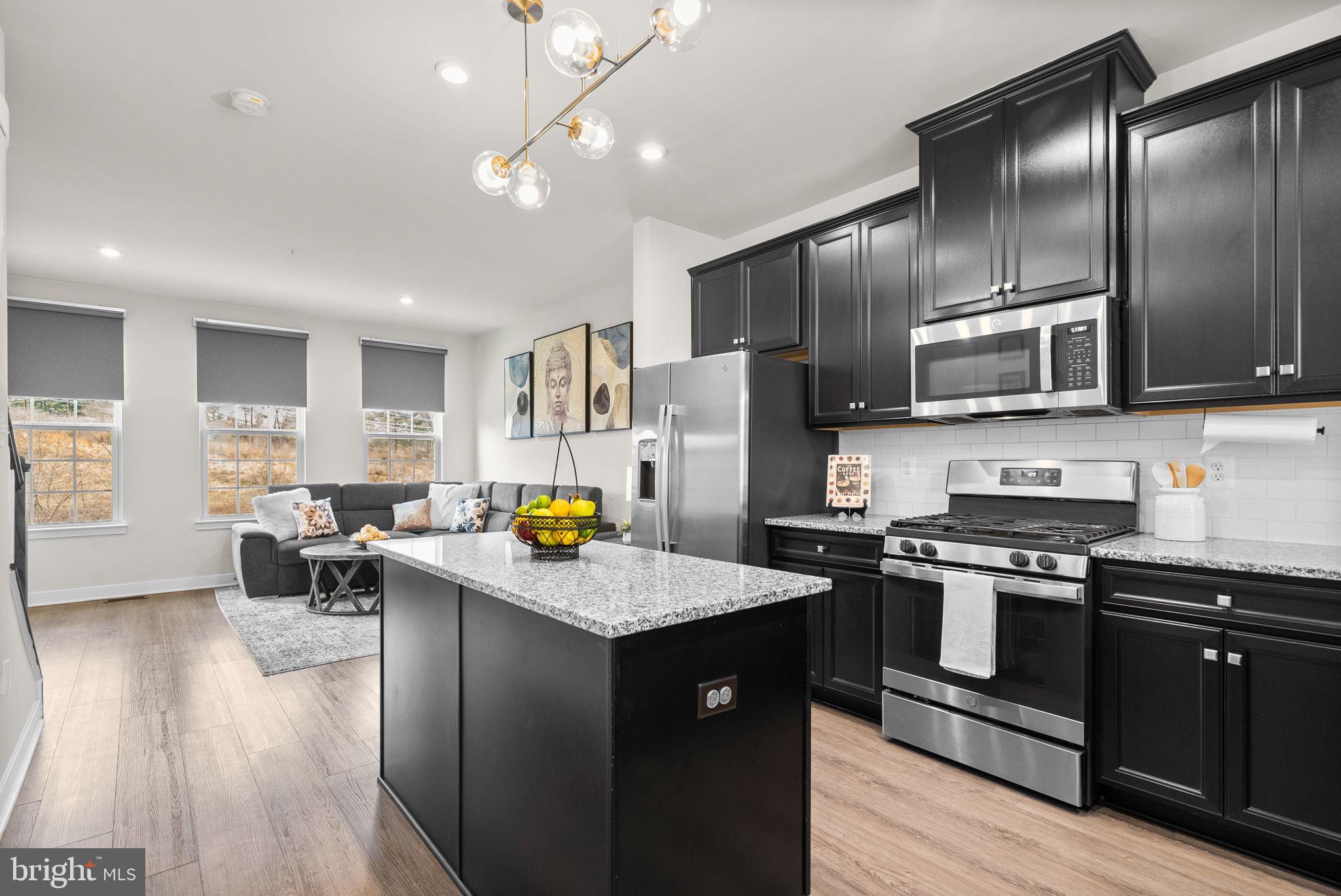 MONTGOMERY VILLAGE - Residential