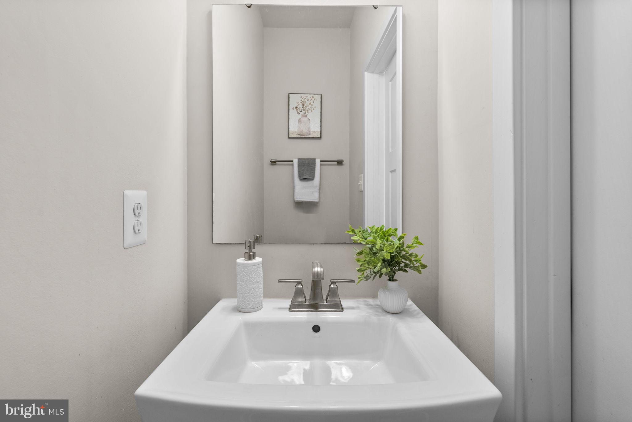 MONTGOMERY VILLAGE - Residential