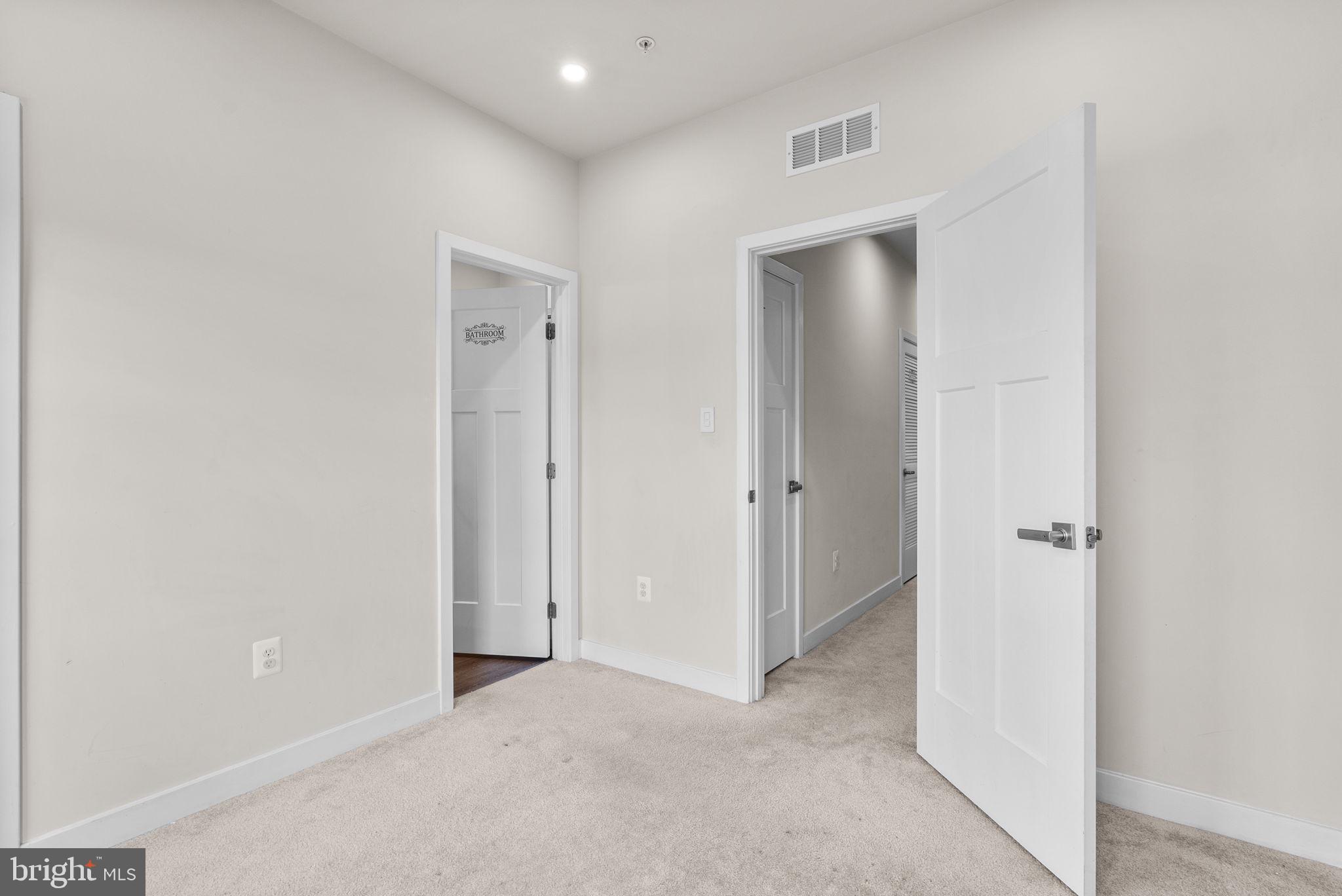 MONTGOMERY VILLAGE - Residential