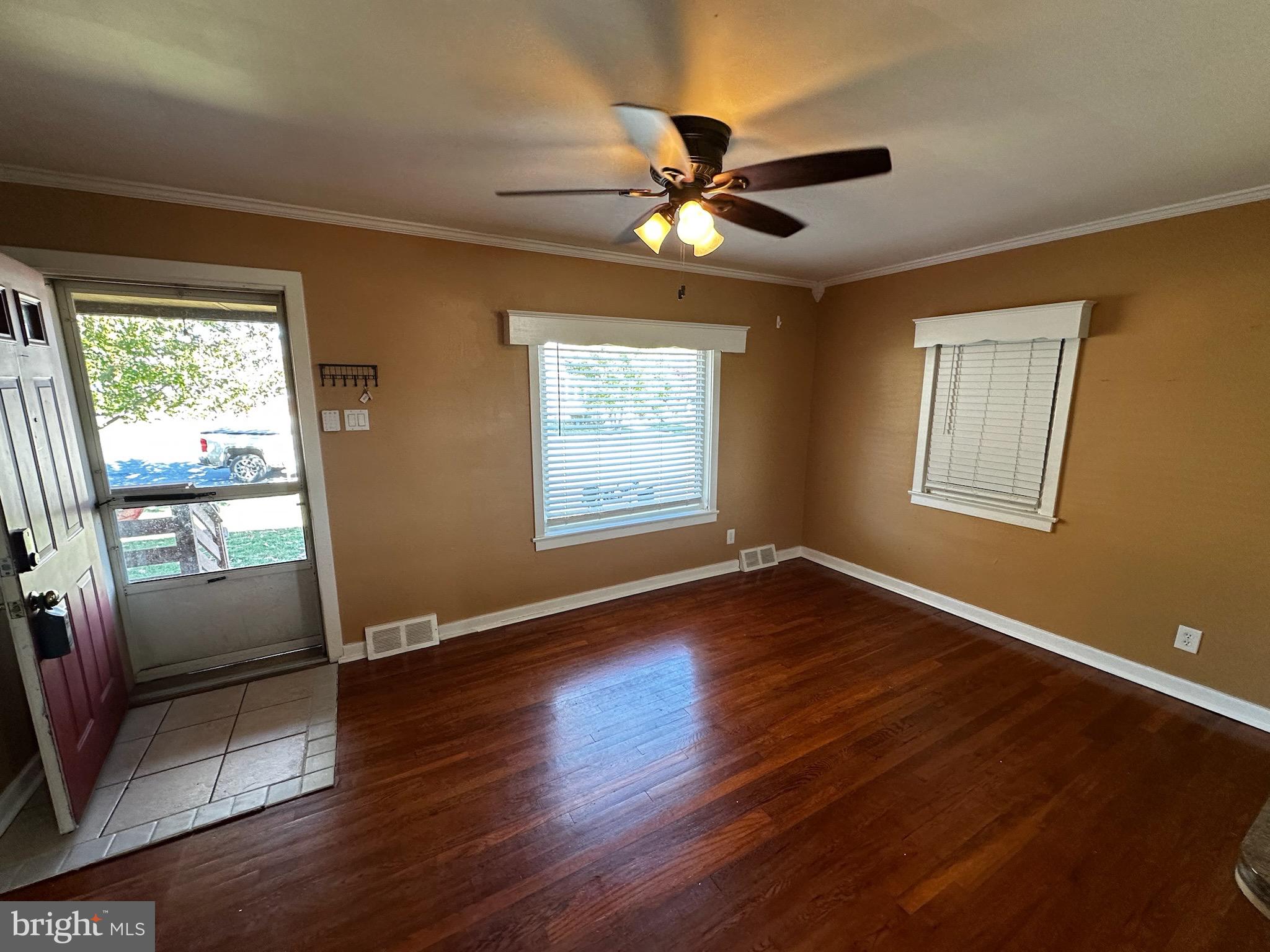 6321 HUNTINGDON STREET