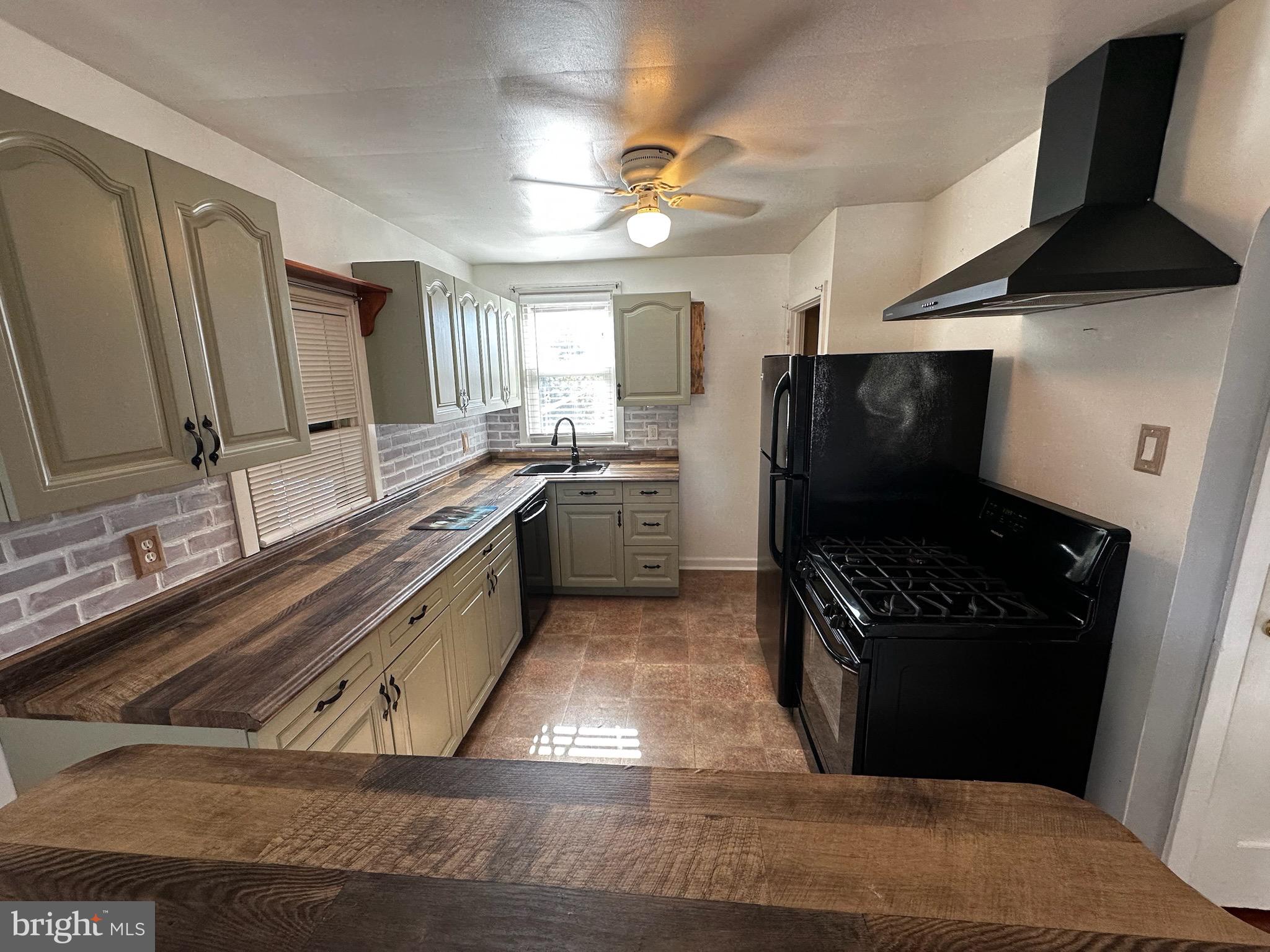 6321 HUNTINGDON STREET