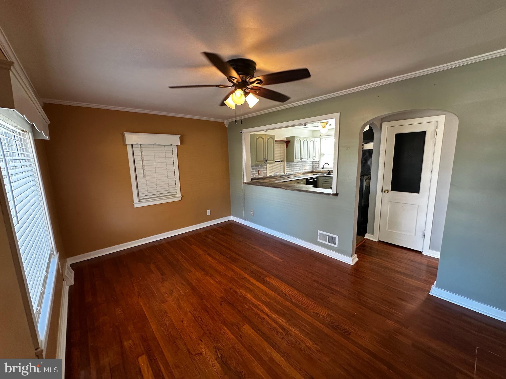 6321 HUNTINGDON STREET