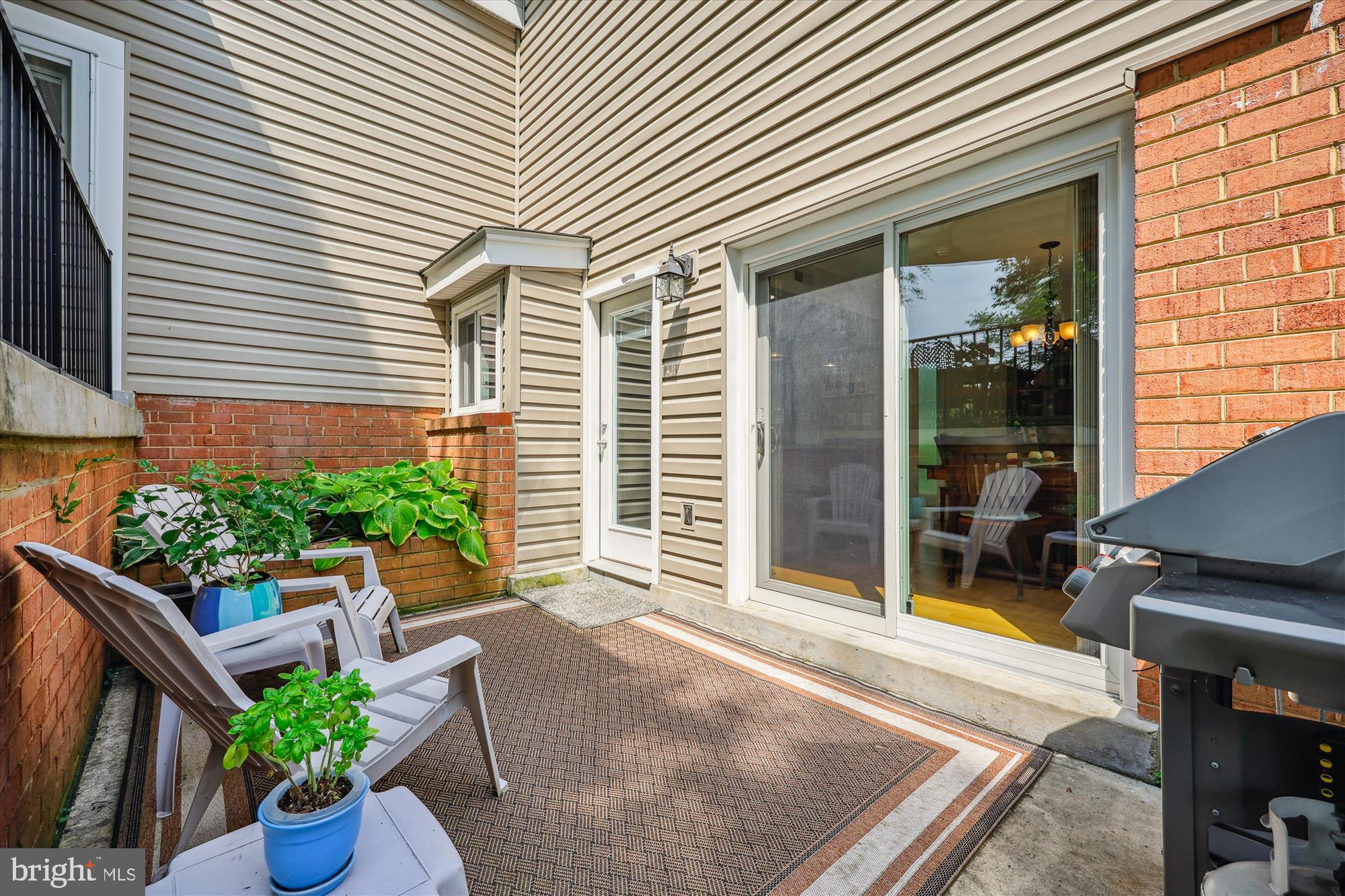 KEMP MILL ESTATES - Residential