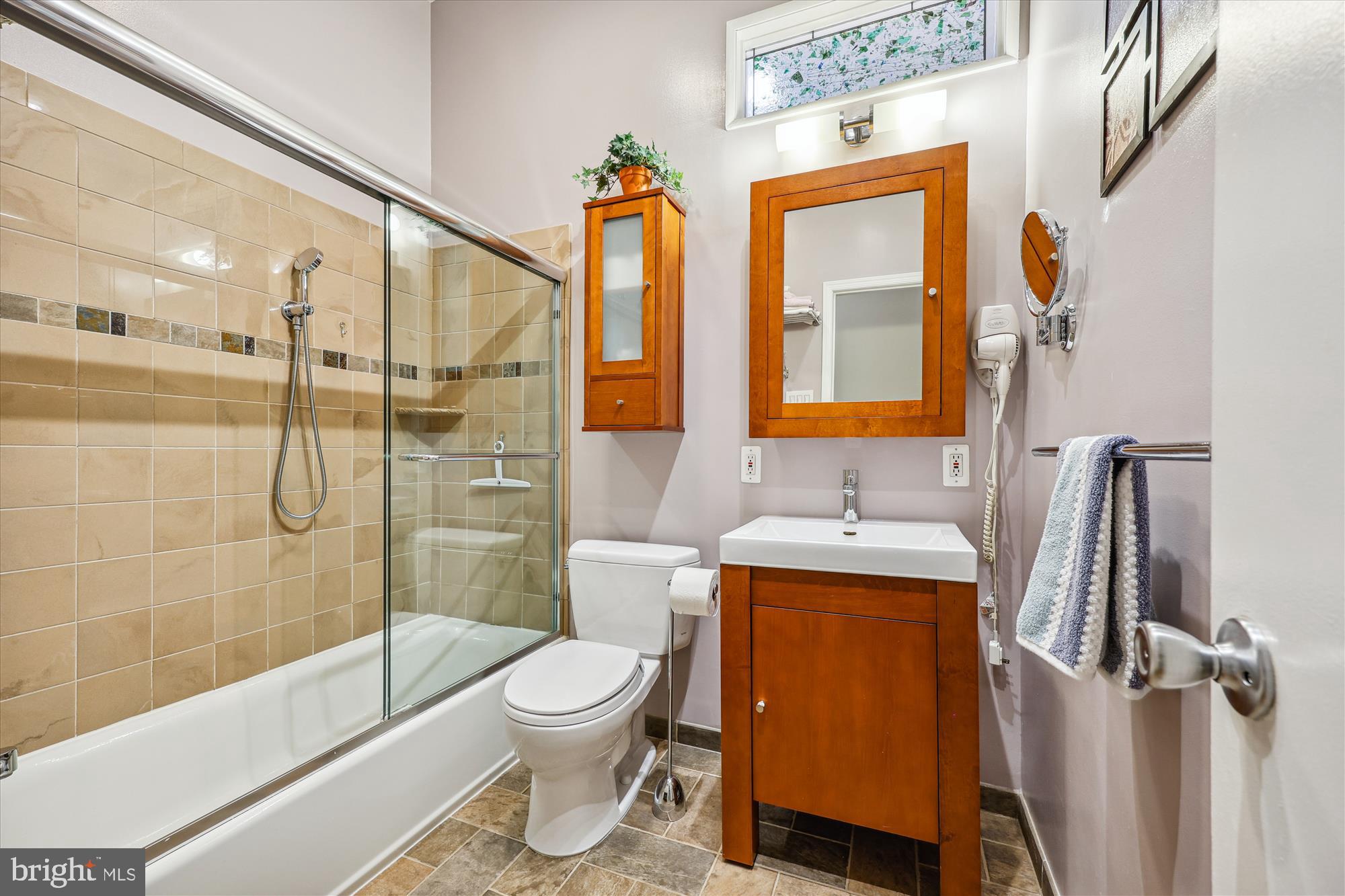 KEMP MILL ESTATES - Residential