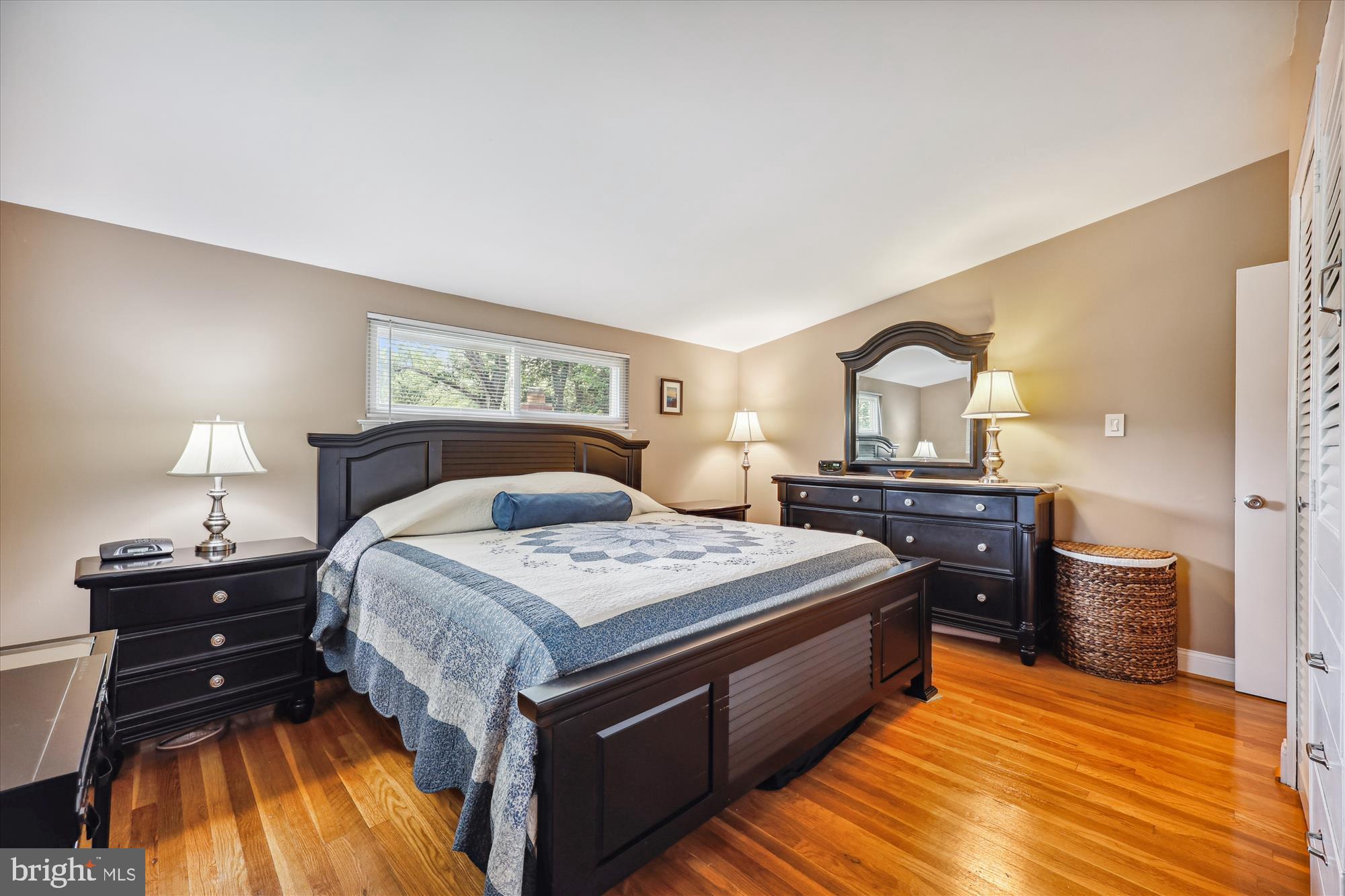 KEMP MILL ESTATES - Residential