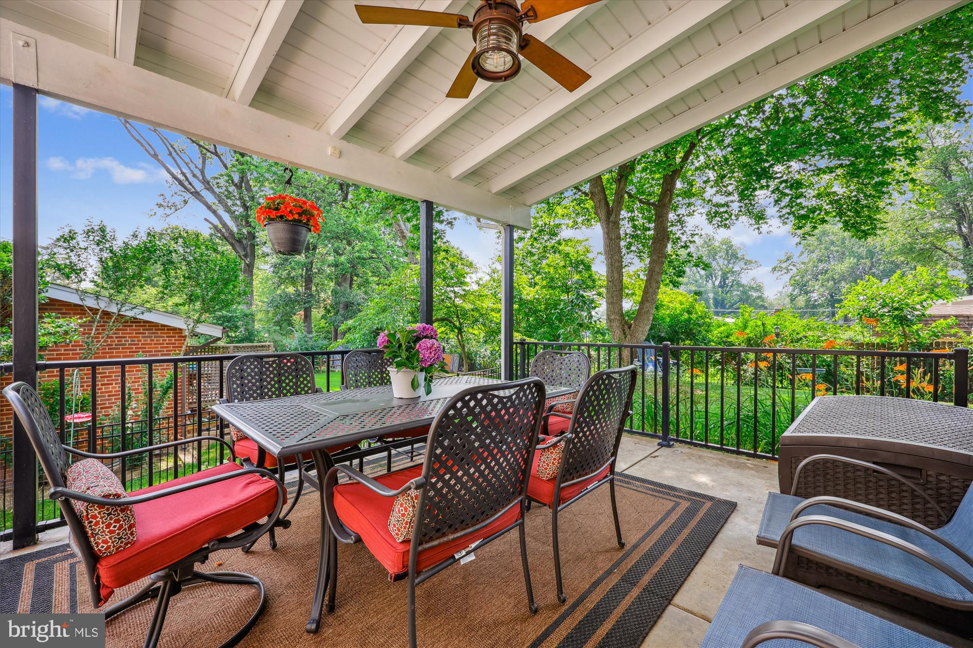 KEMP MILL ESTATES - Residential