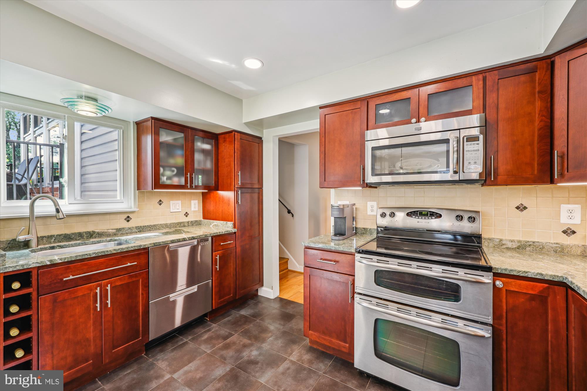 KEMP MILL ESTATES - Residential