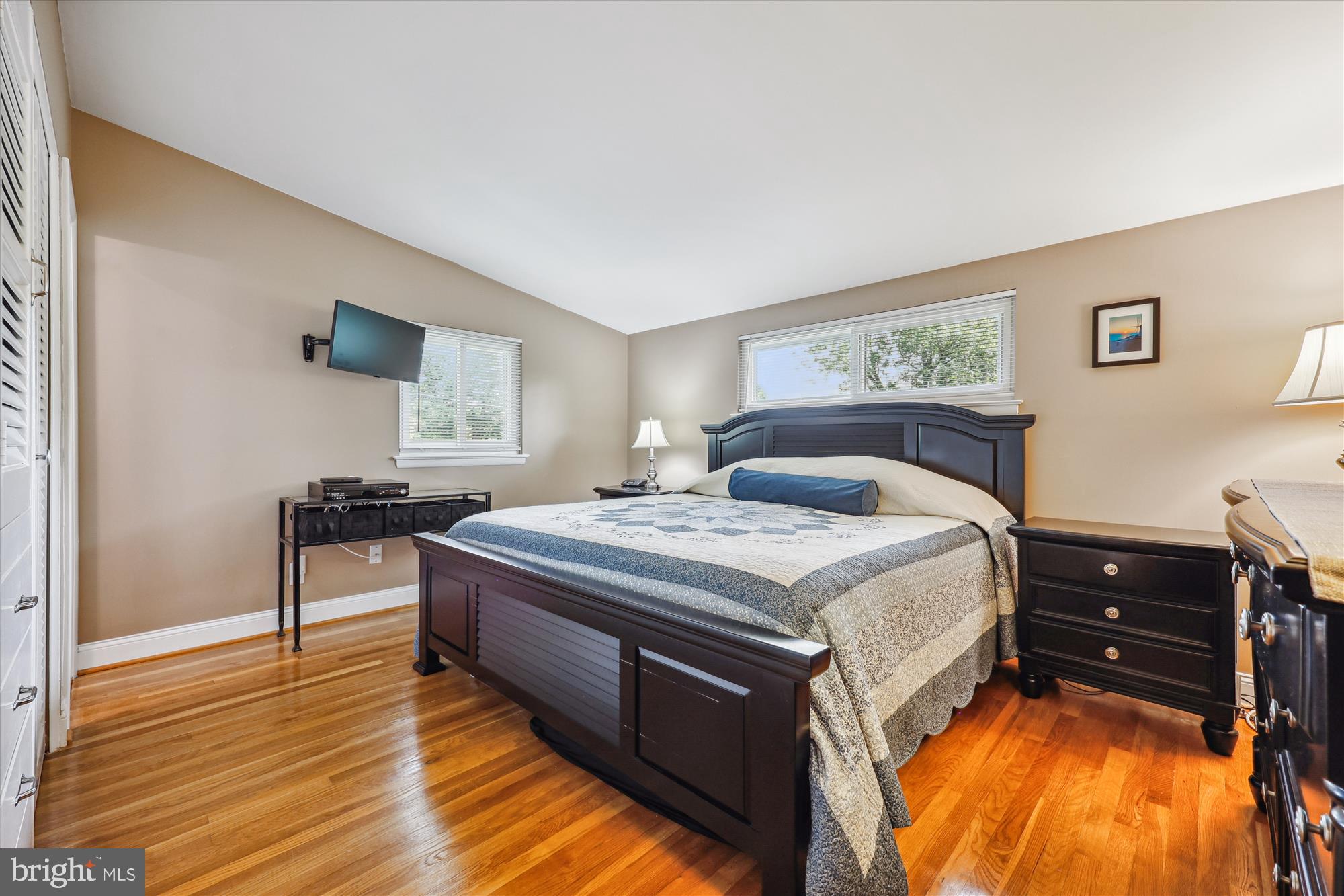 KEMP MILL ESTATES - Residential