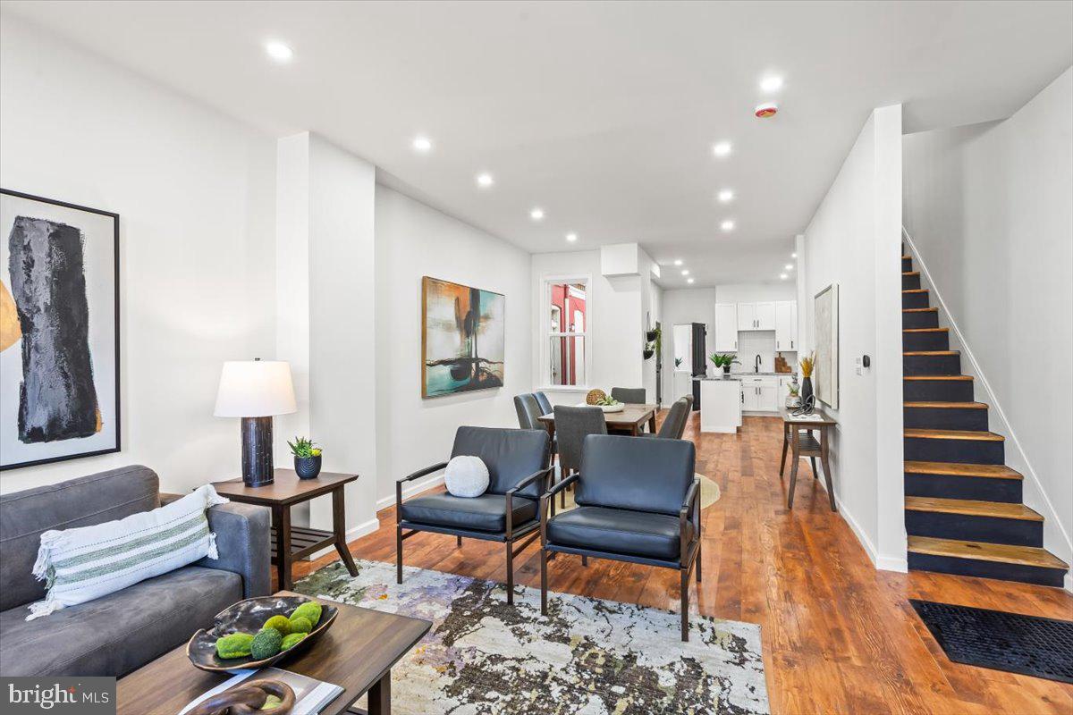 CABBAGE HILL - Residential