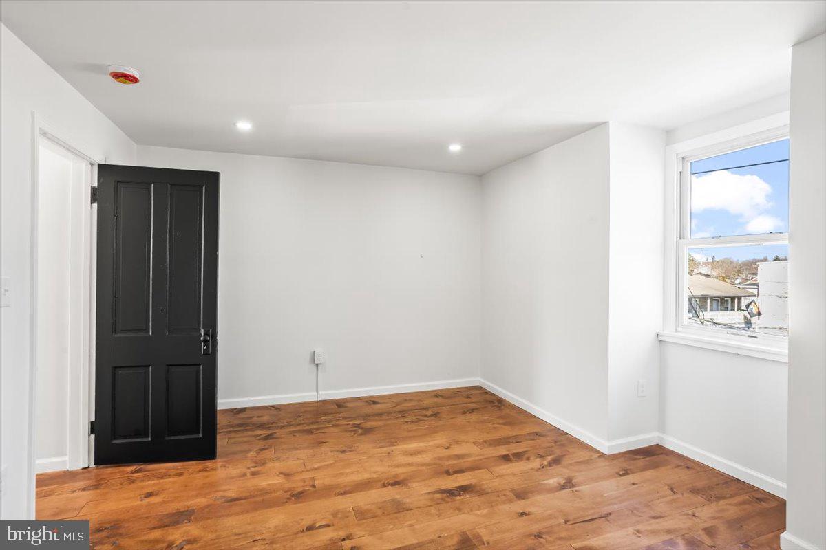 CABBAGE HILL - Residential