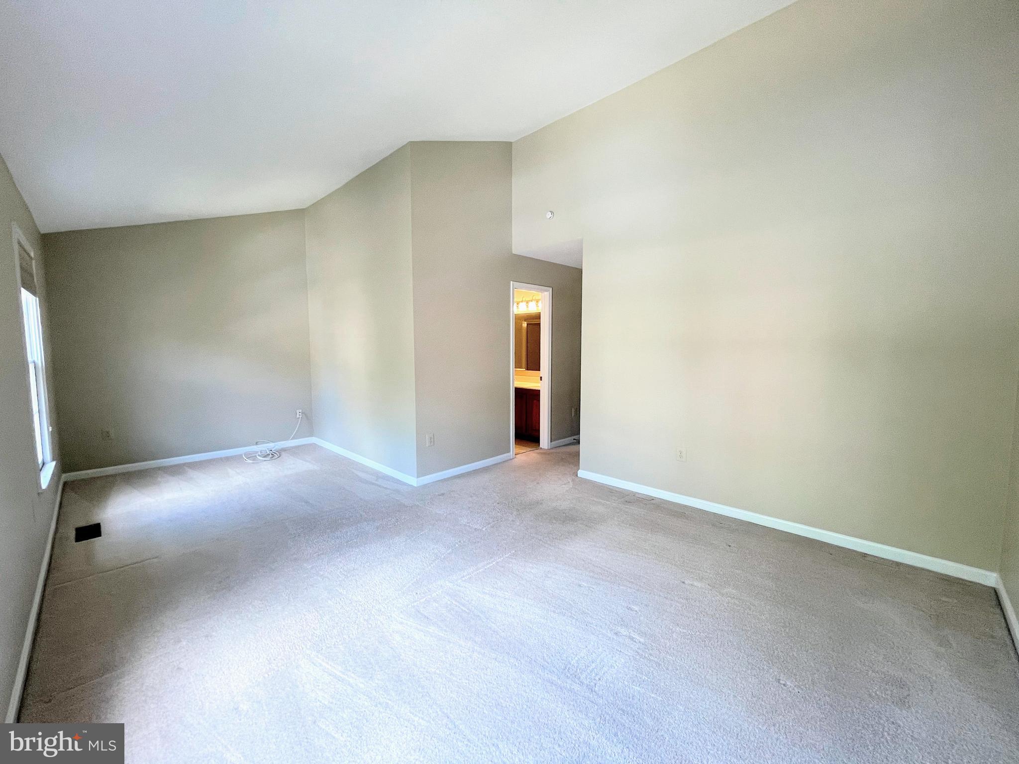 RESTON - Residential Lease