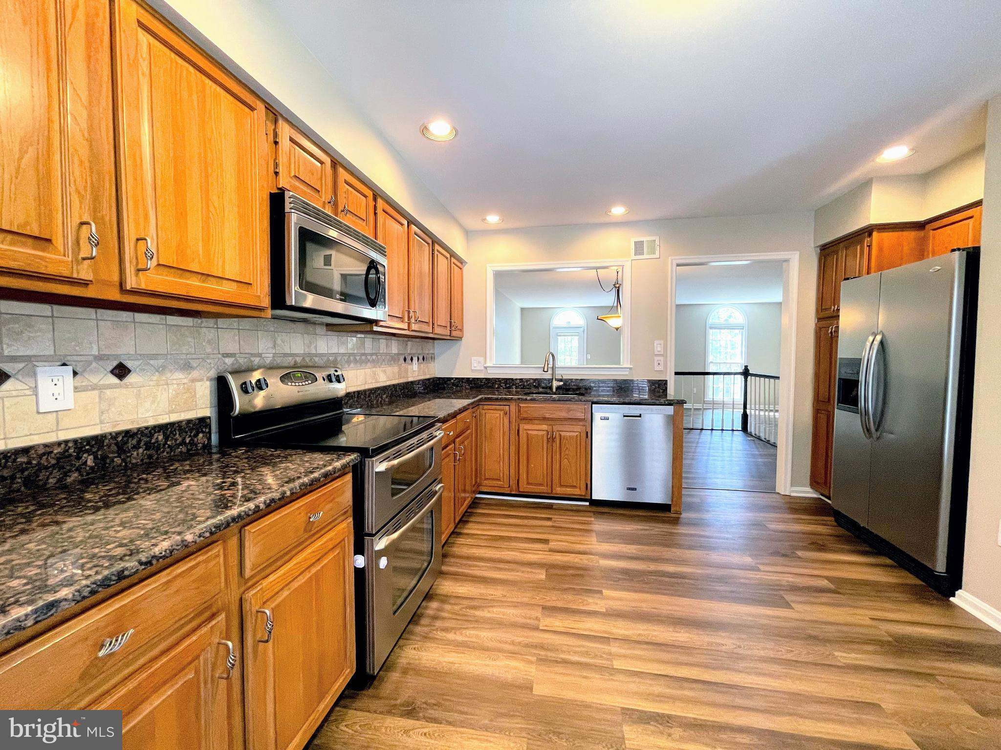 RESTON - Residential Lease