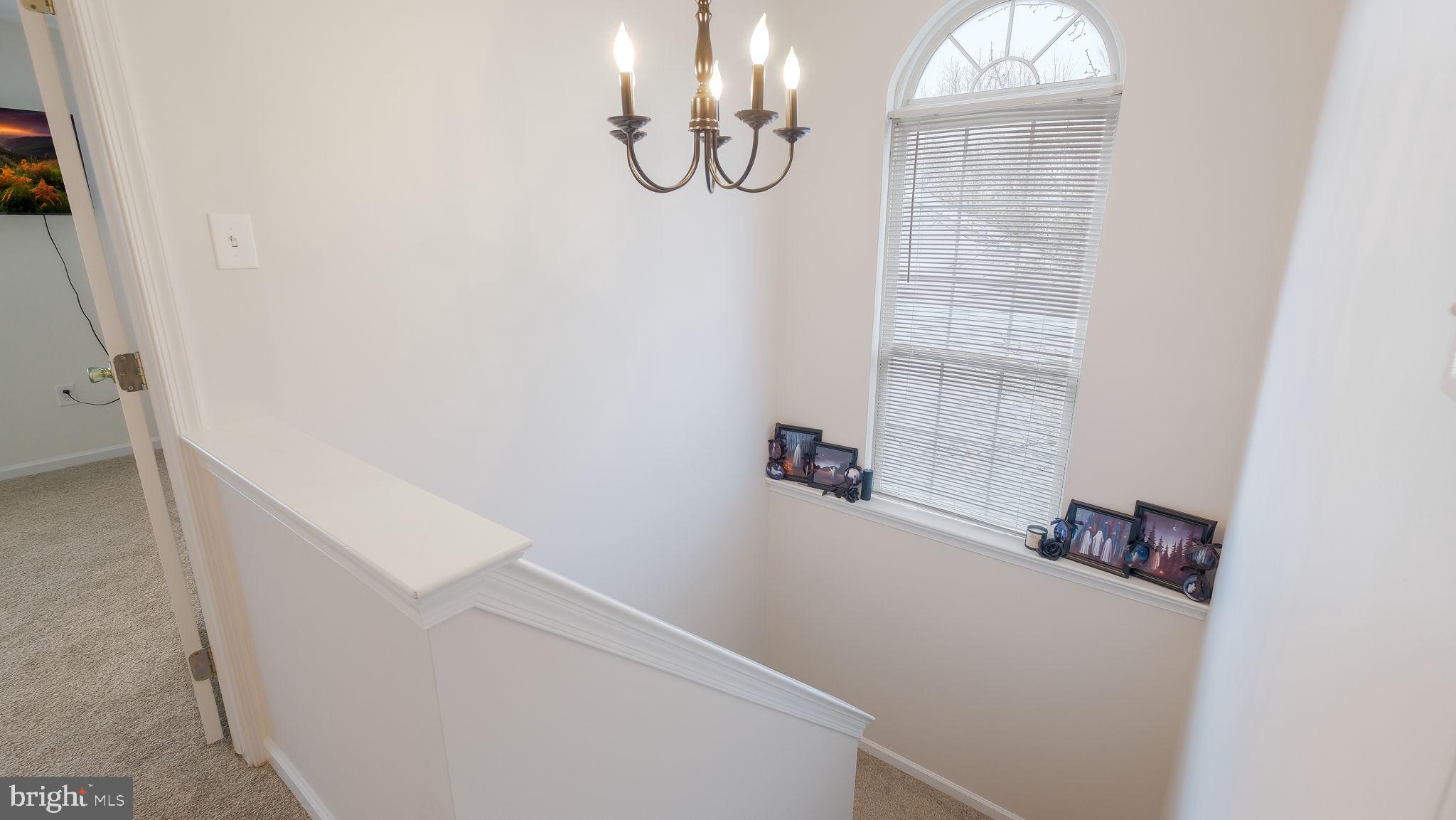 NOBLE OAKS - Residential