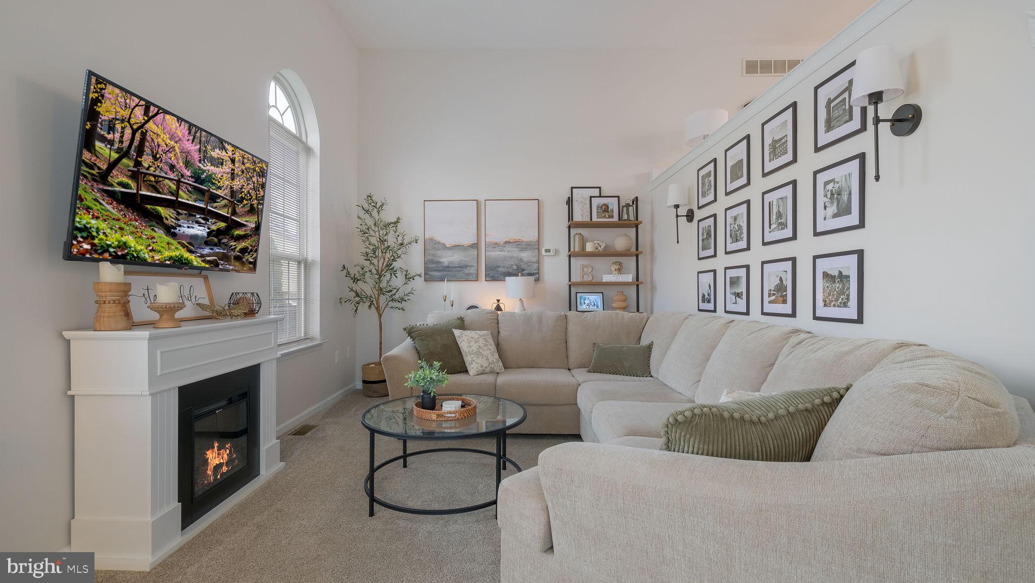 NOBLE OAKS - Residential