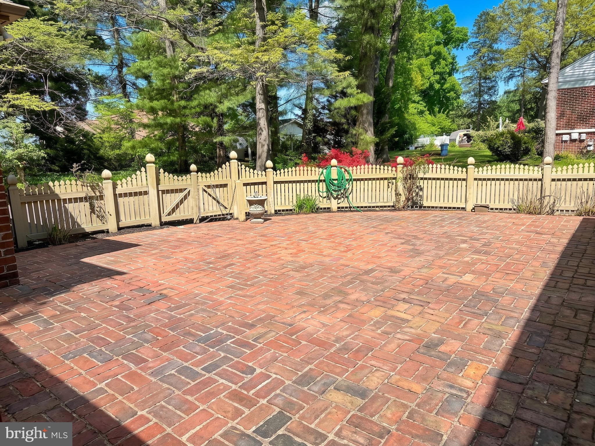 WINDSOR TWP - Residential