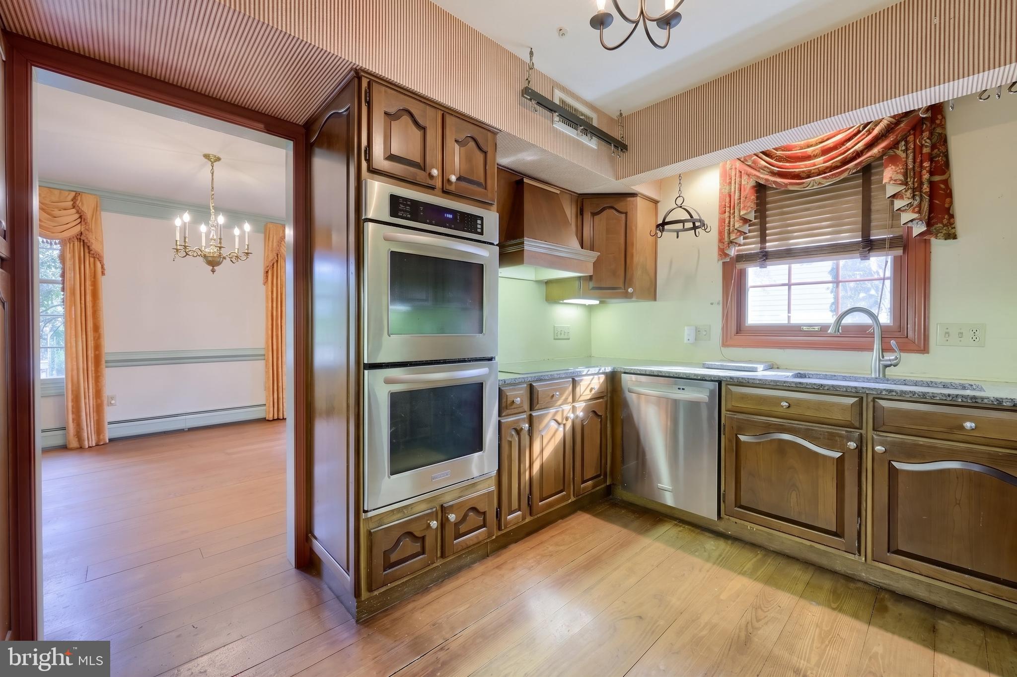 WINDSOR TWP - Residential