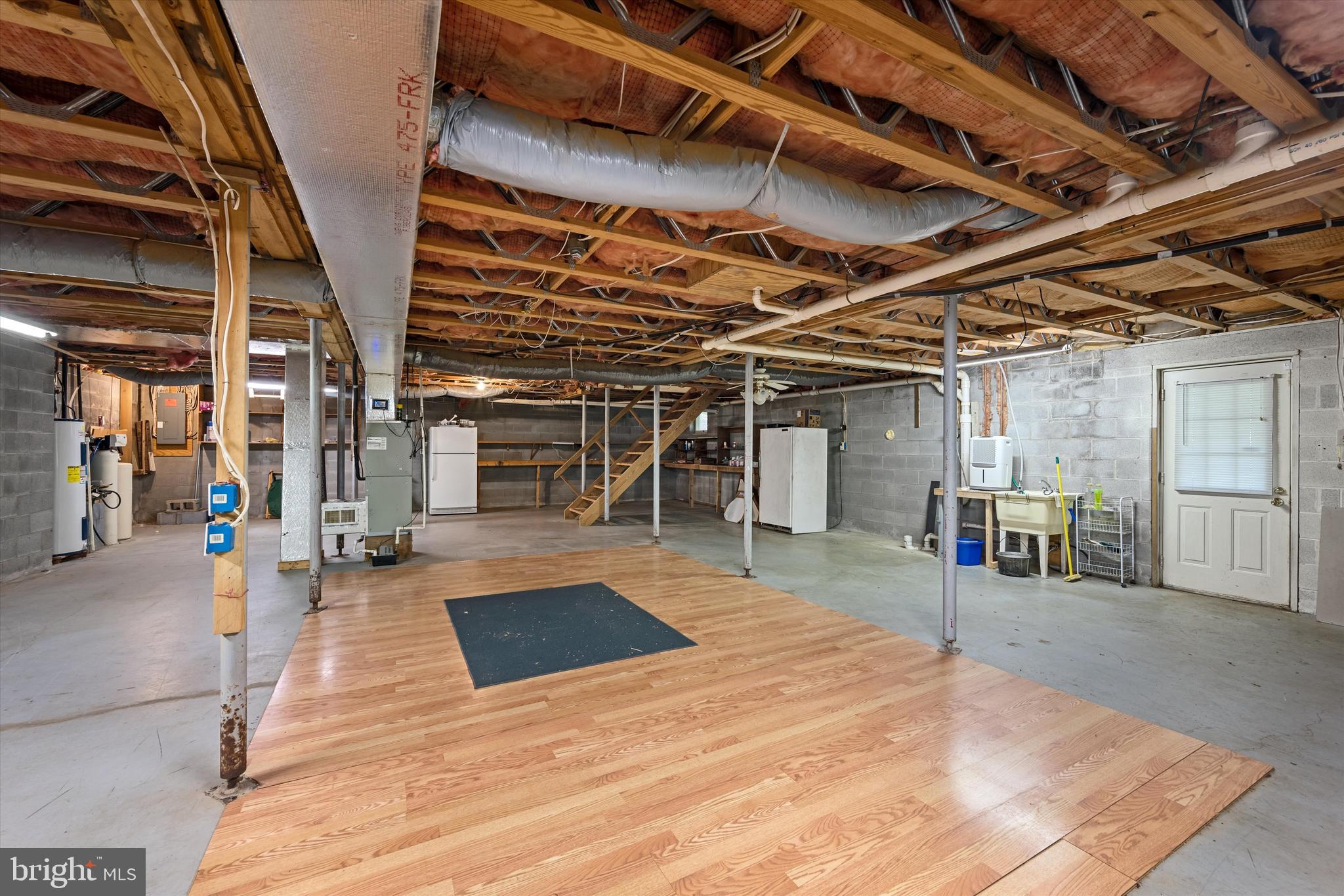 CHESLEY ESTATES - Residential