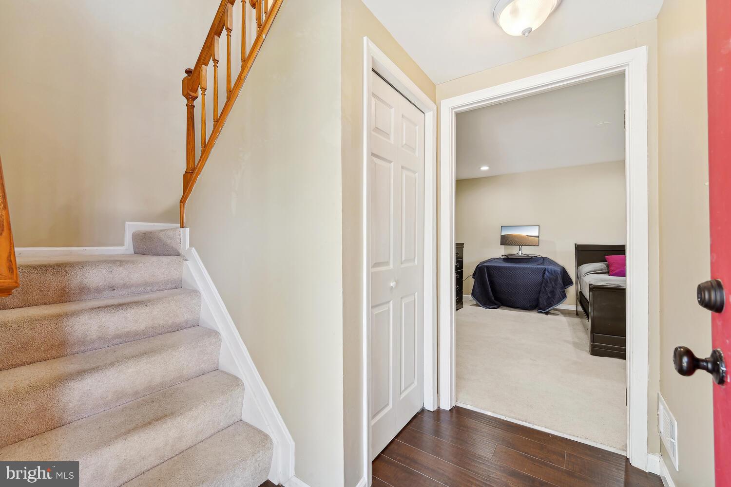 JACKSONS RIDGE CONDOS - Residential