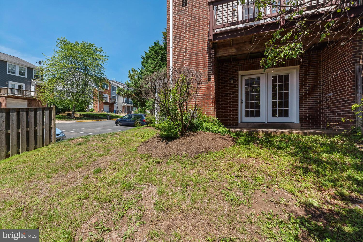 JACKSONS RIDGE CONDOS - Residential