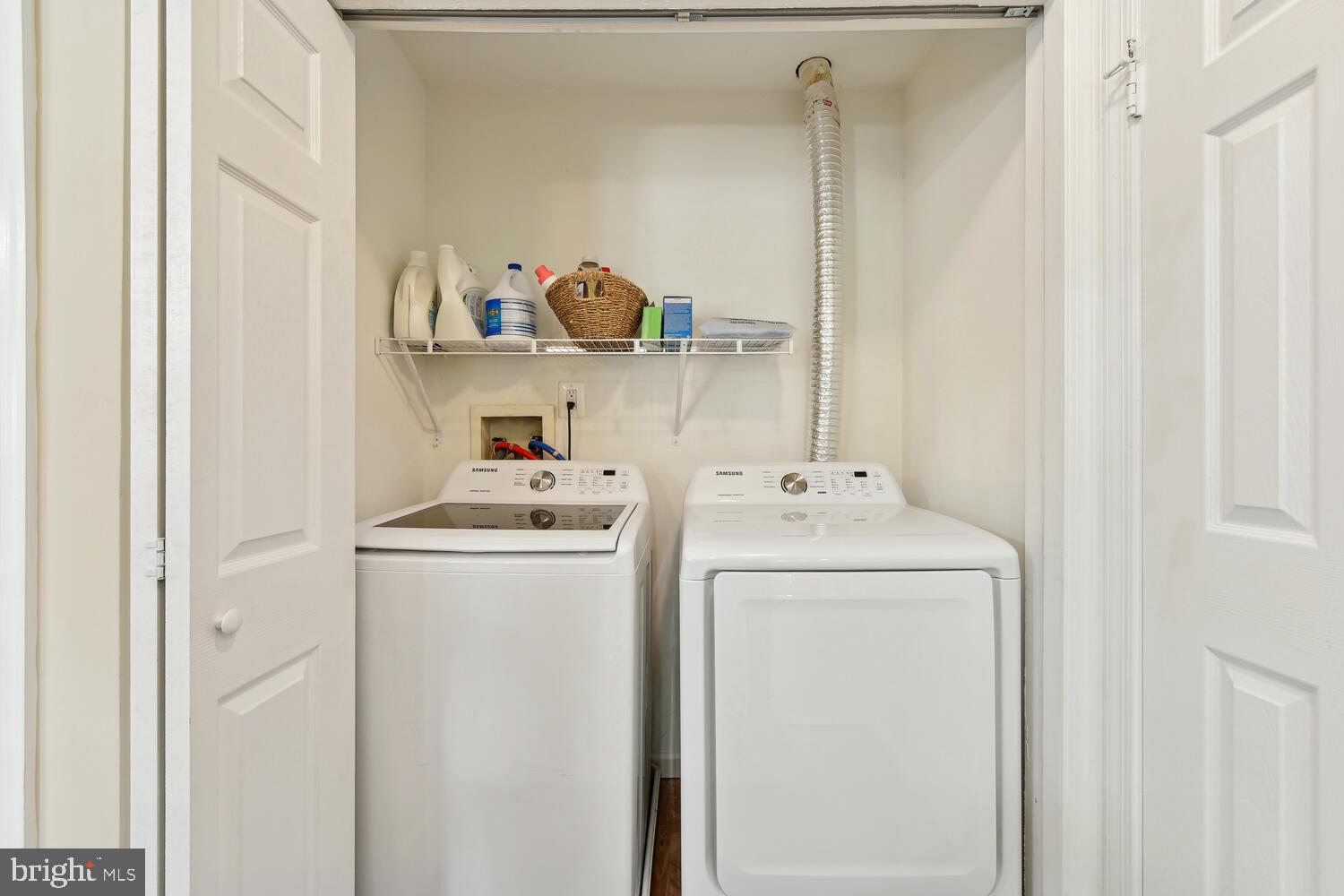 JACKSONS RIDGE CONDOS - Residential