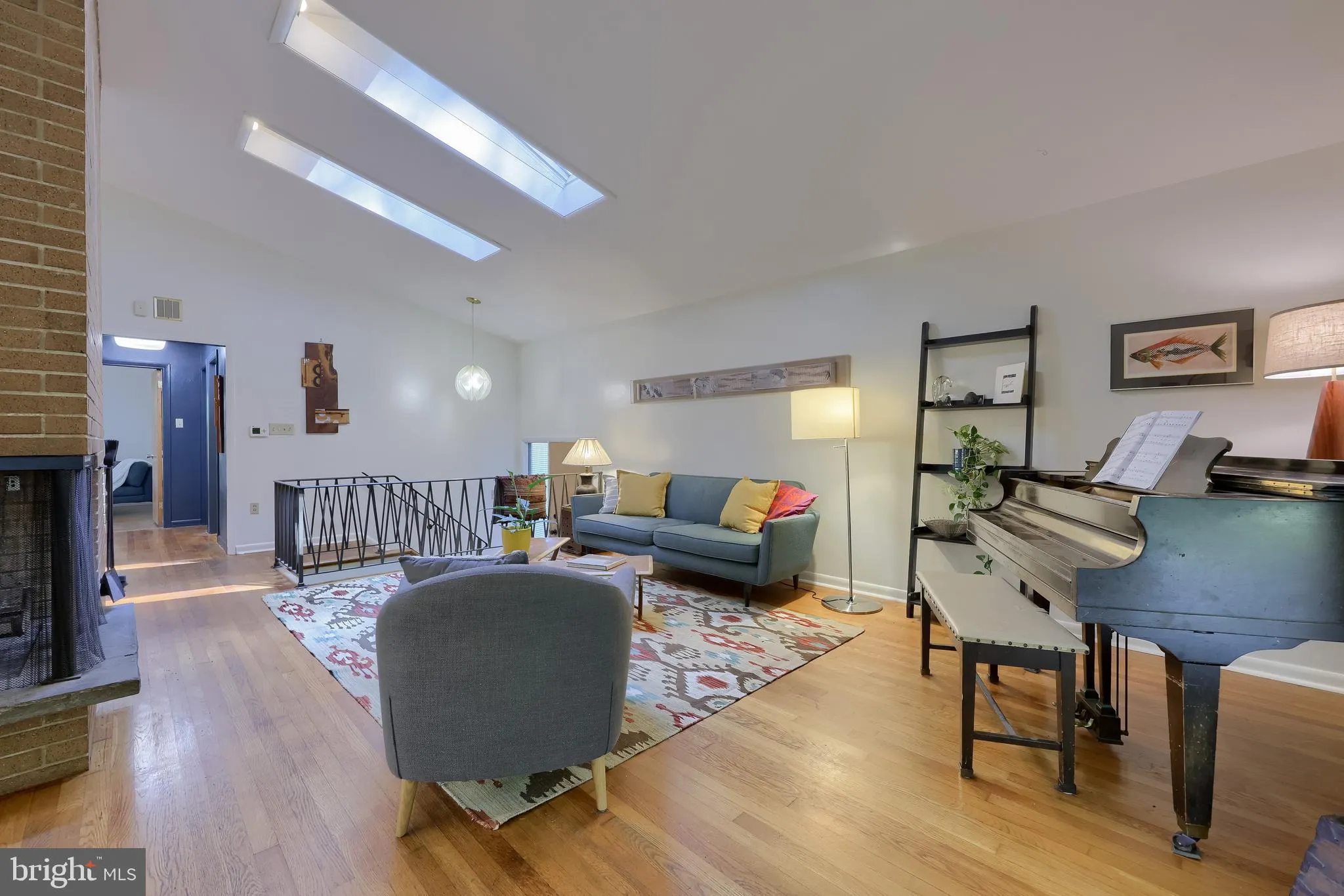 Lancaster, Pennsylvania 17601, United States, 4 Bedrooms Bedrooms, ,2 BathroomsBathrooms,Residential,Pending,206521