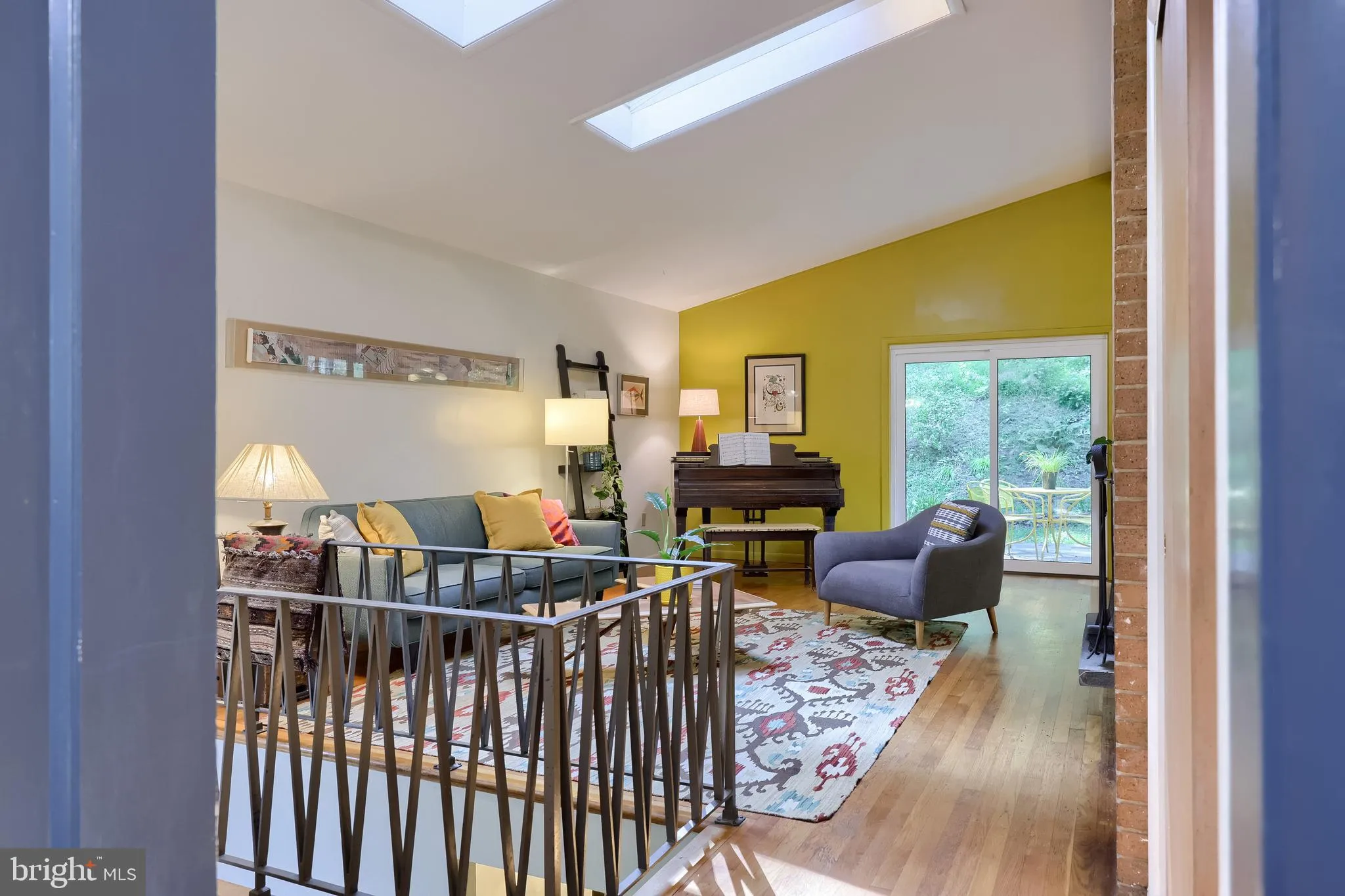 Lancaster, Pennsylvania 17601, United States, 4 Bedrooms Bedrooms, ,2 BathroomsBathrooms,Residential,Pending,206521