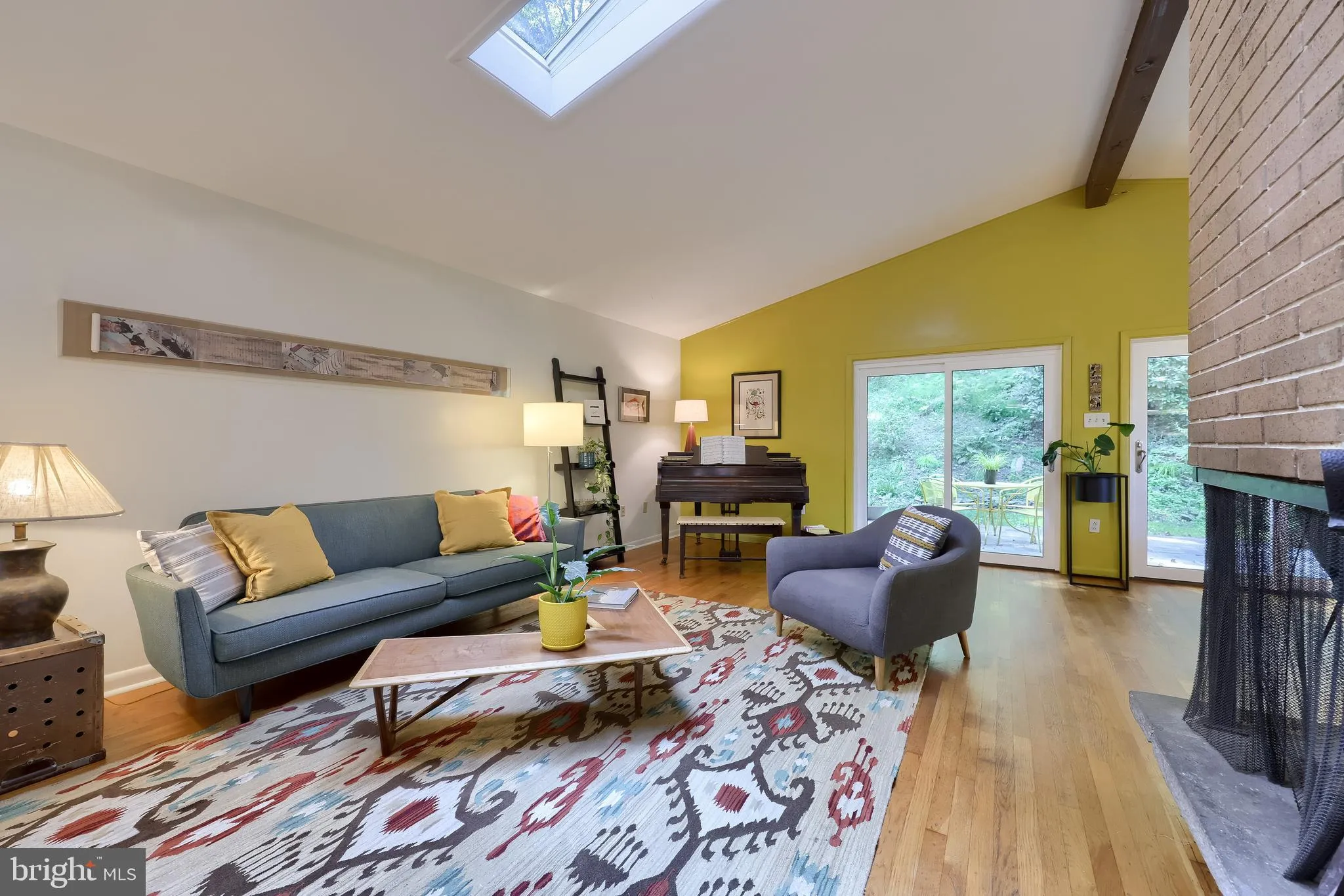 Lancaster, Pennsylvania 17601, United States, 4 Bedrooms Bedrooms, ,2 BathroomsBathrooms,Residential,Pending,206521