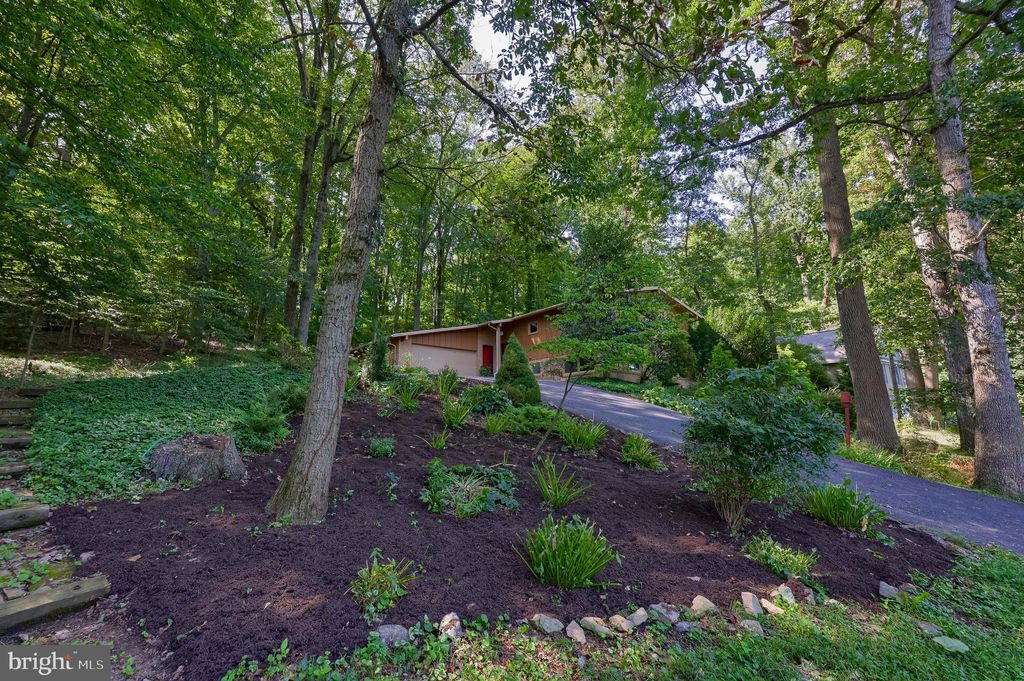 Photo of 2778 Spring Valley Road, LANCASTER, PA 17601 (MLS # PALA2076196)