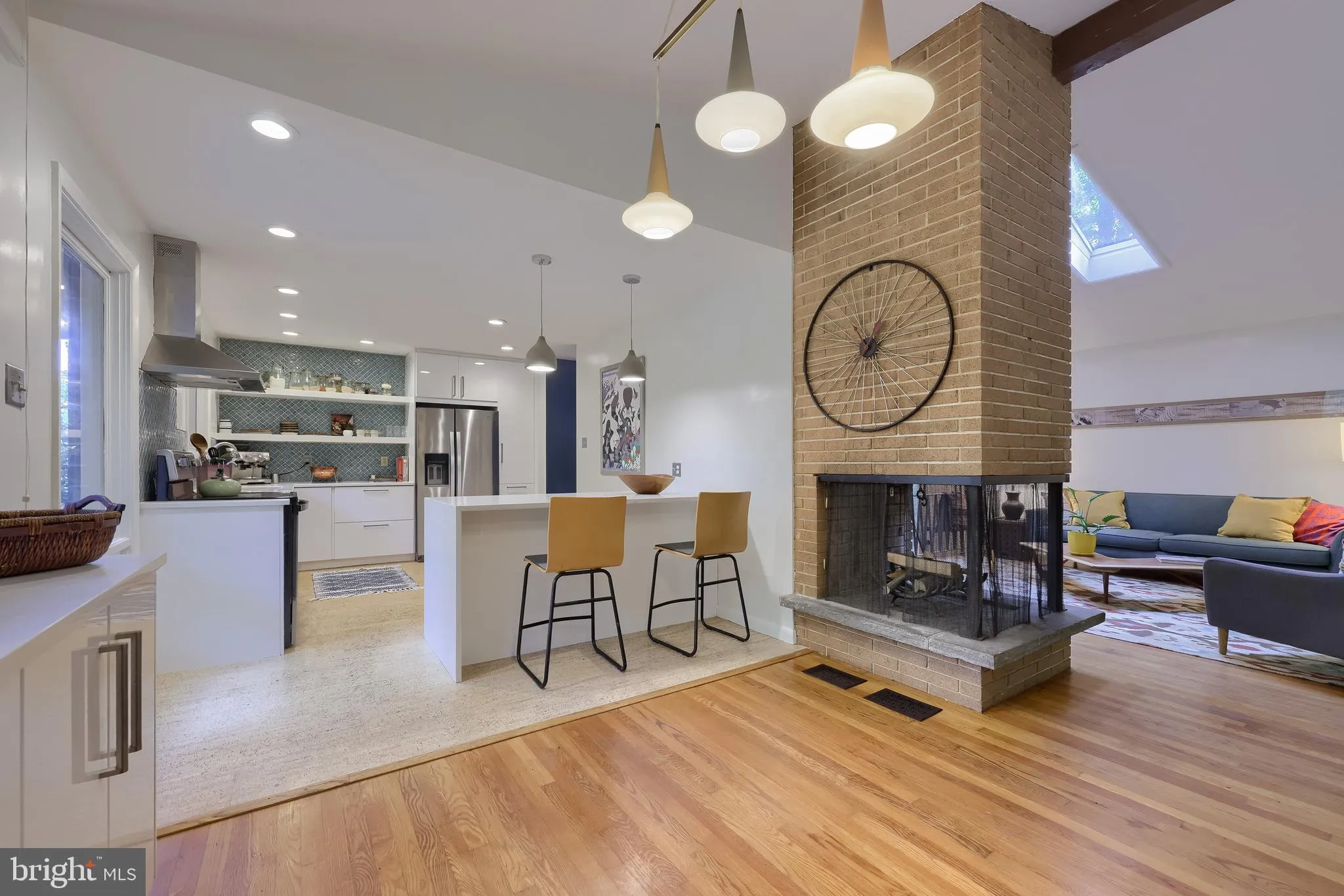 Lancaster, Pennsylvania 17601, United States, 4 Bedrooms Bedrooms, ,2 BathroomsBathrooms,Residential,Pending,206521