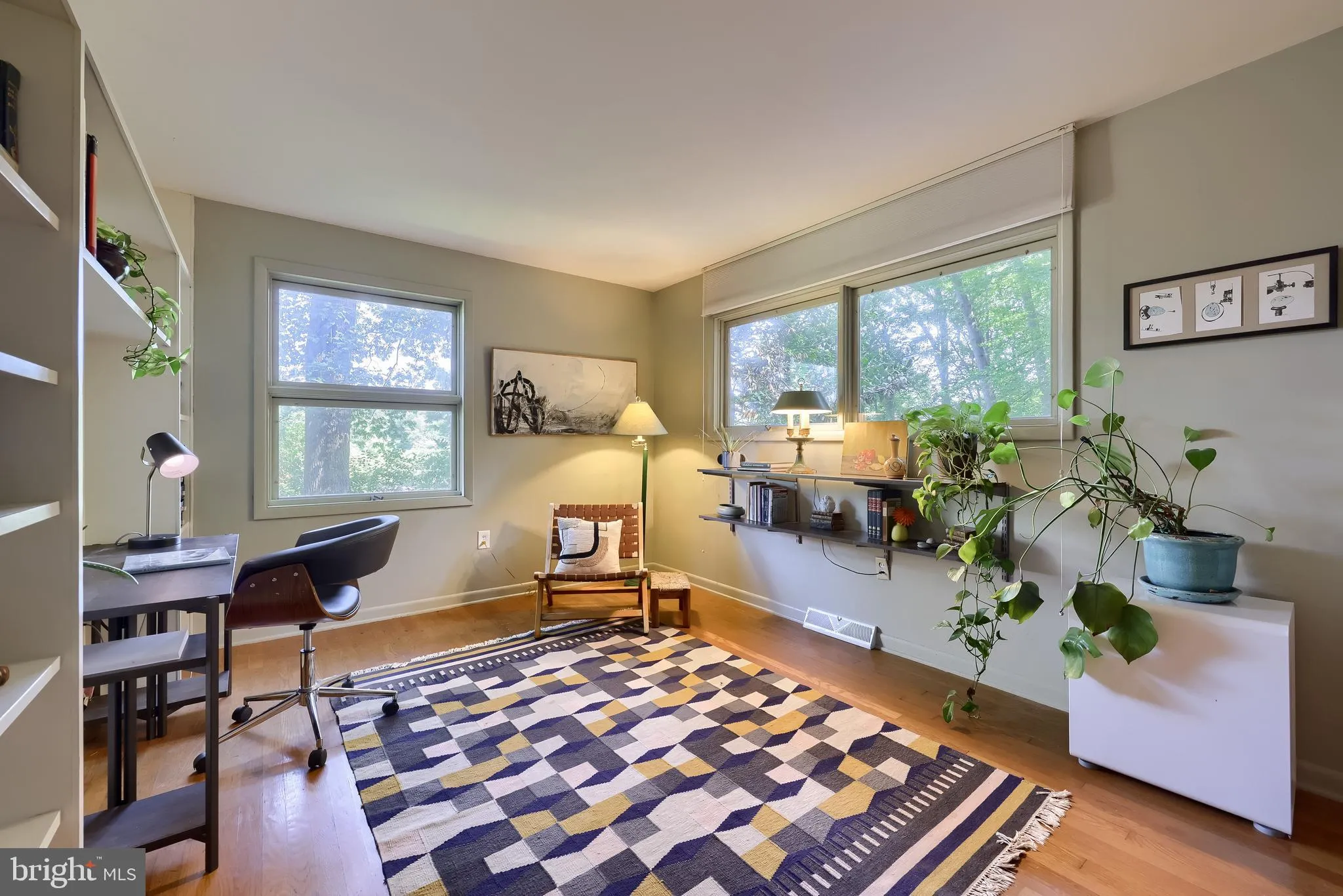 Lancaster, Pennsylvania 17601, United States, 4 Bedrooms Bedrooms, ,2 BathroomsBathrooms,Residential,Pending,206521