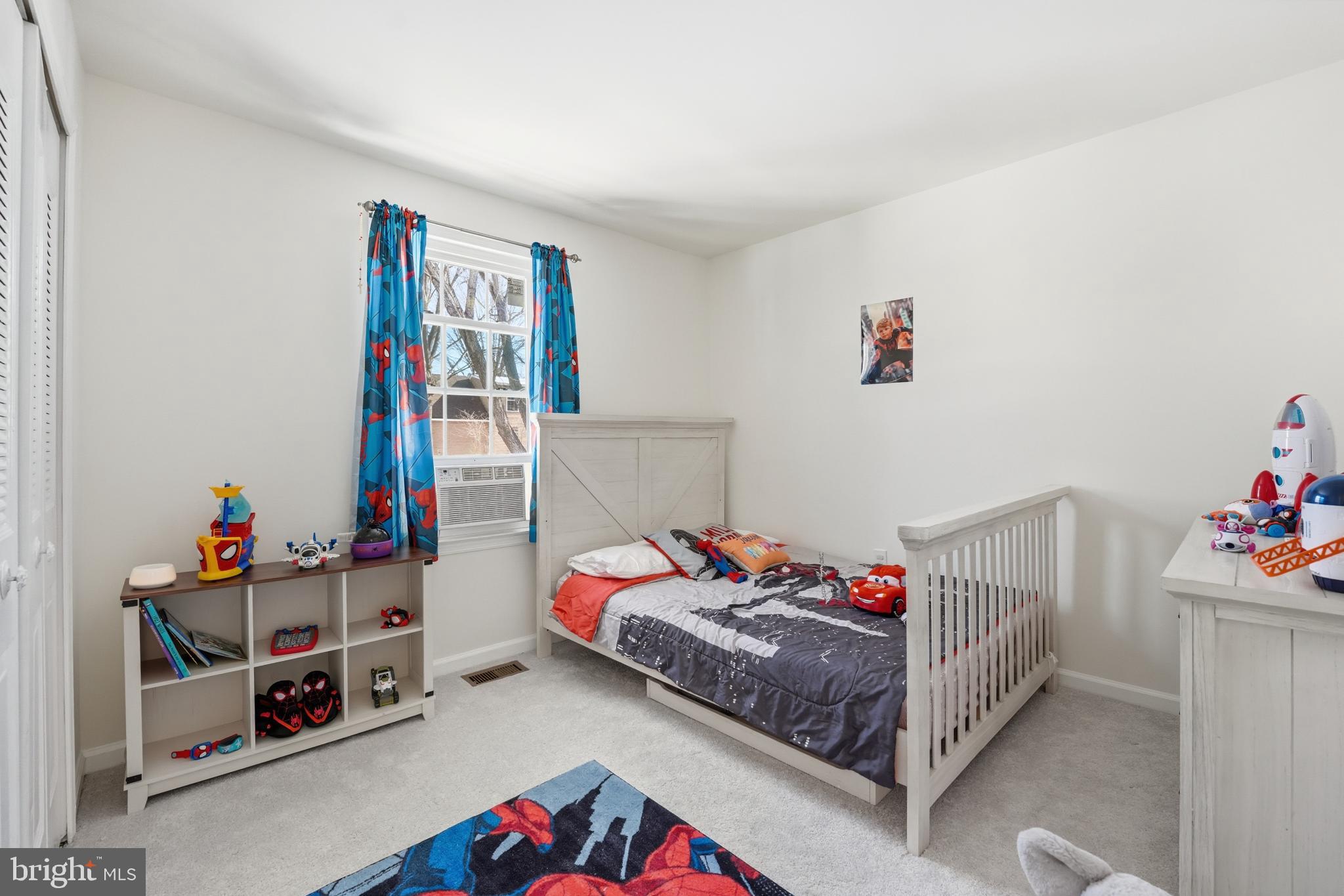 DALE CITY - Residential