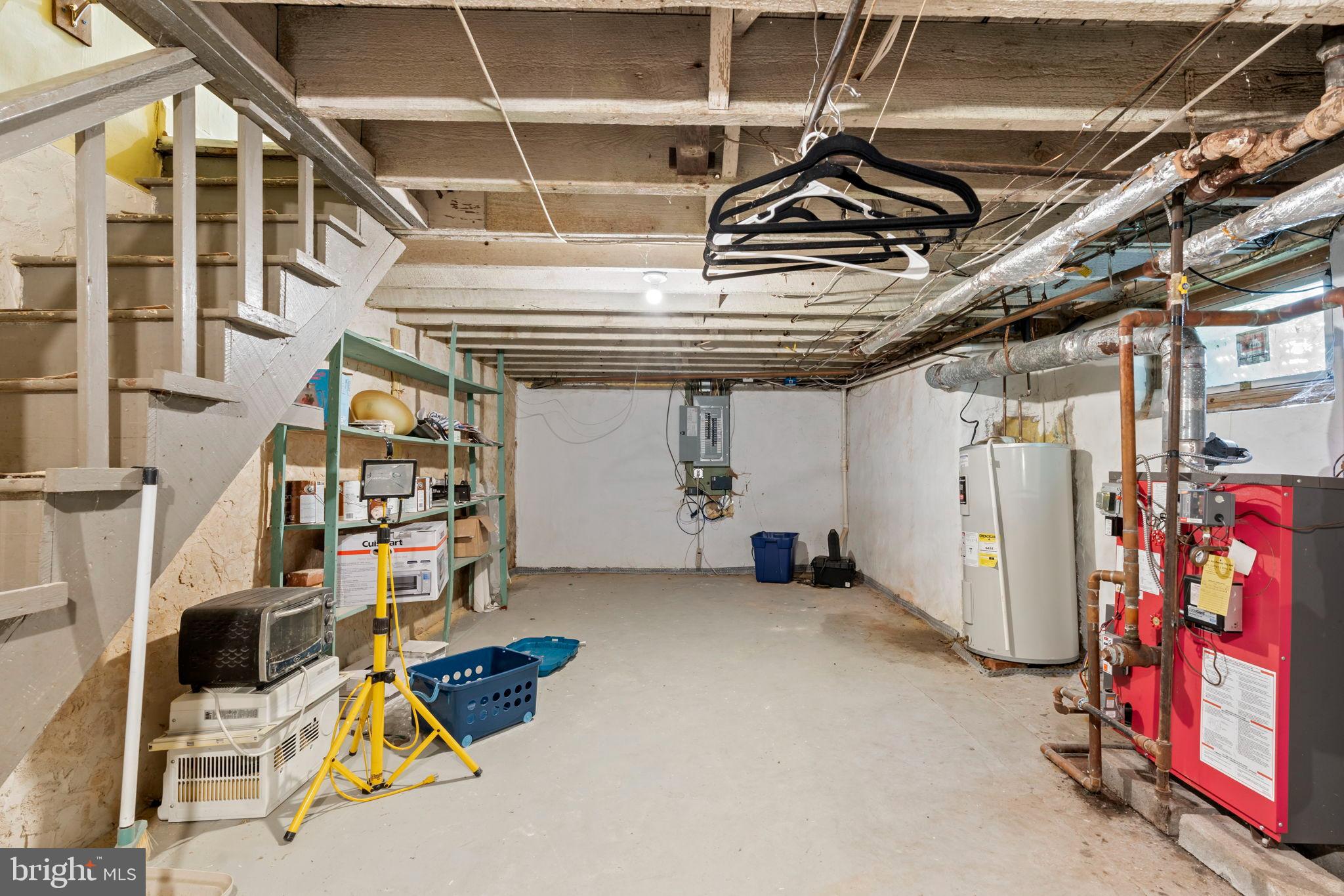 OVERBROOK HILLS - Residential Lease