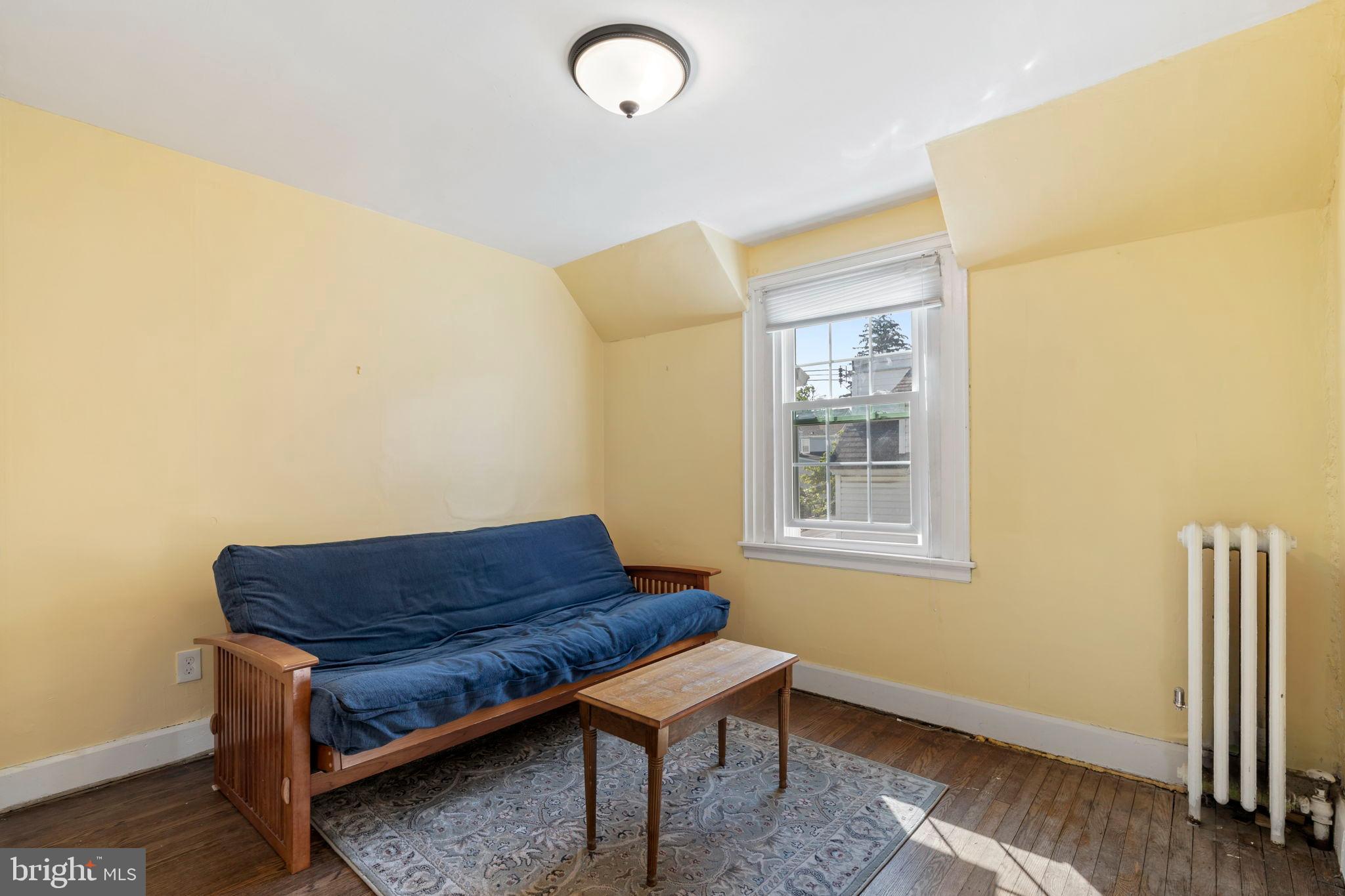 OVERBROOK HILLS - Residential Lease