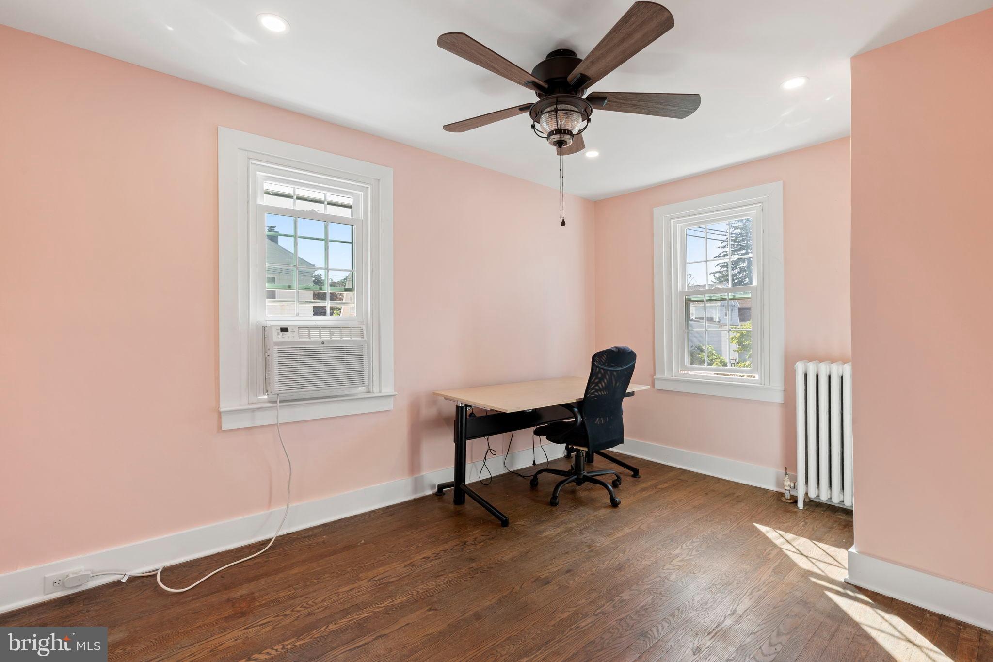 OVERBROOK HILLS - Residential Lease