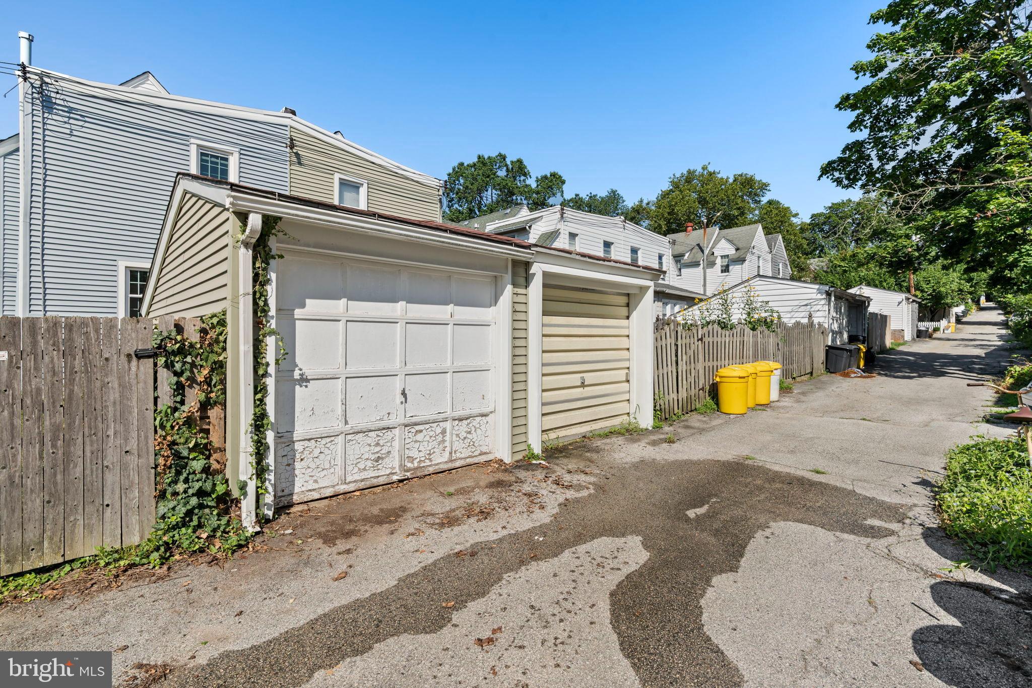 OVERBROOK HILLS - Residential Lease