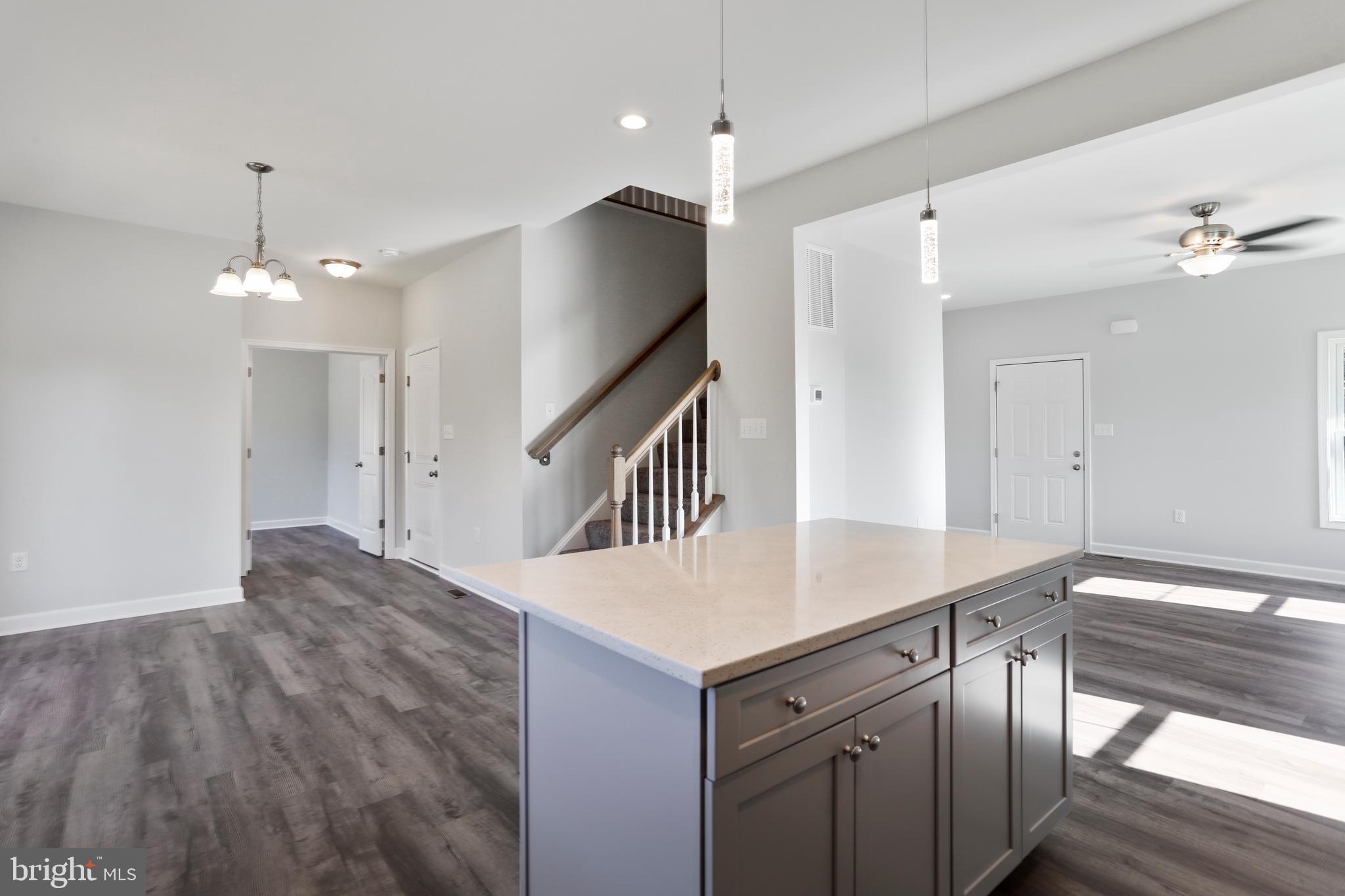 CAREFREE ACRES - Residential