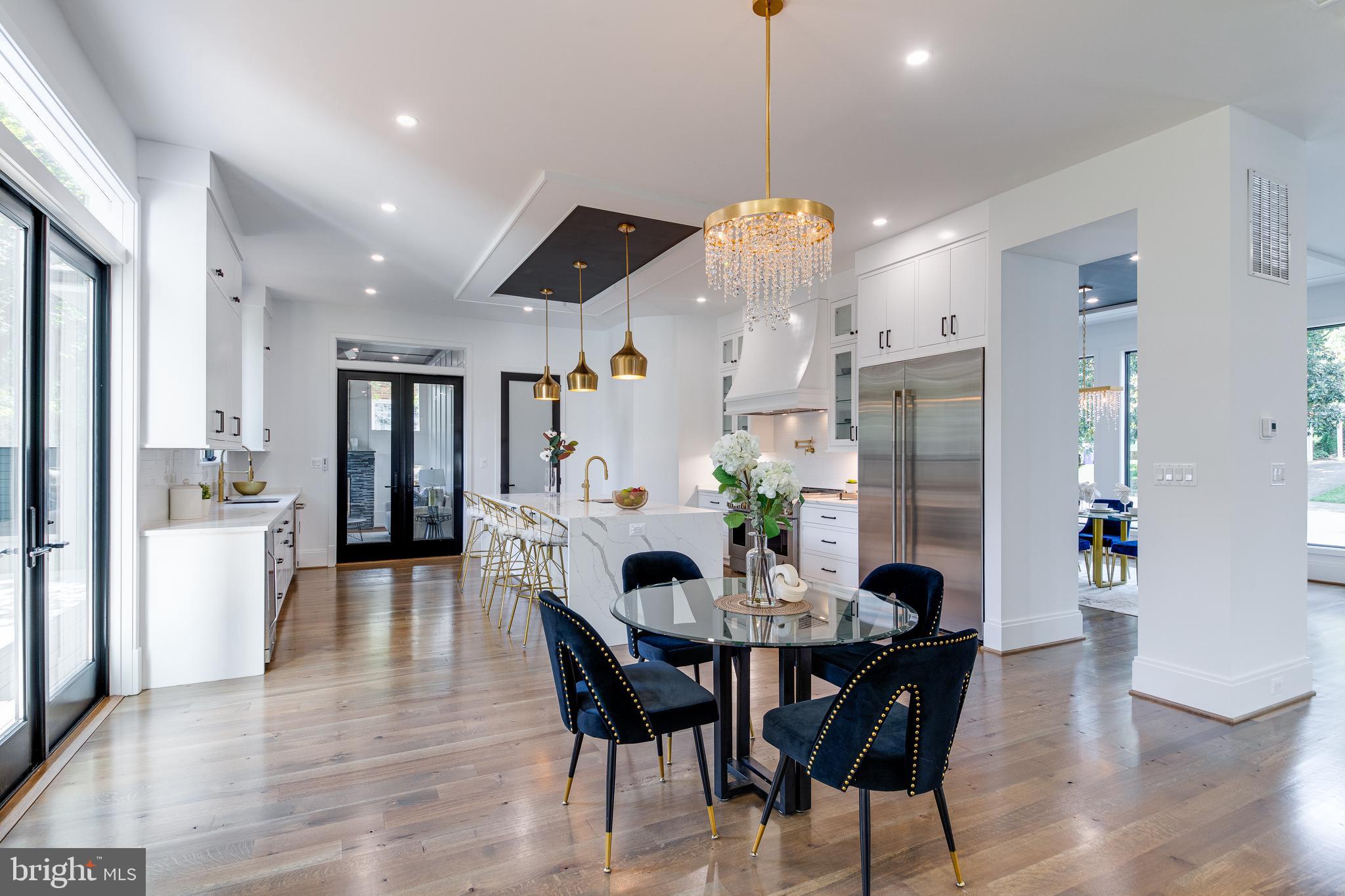 ARLINGWOOD - Residential