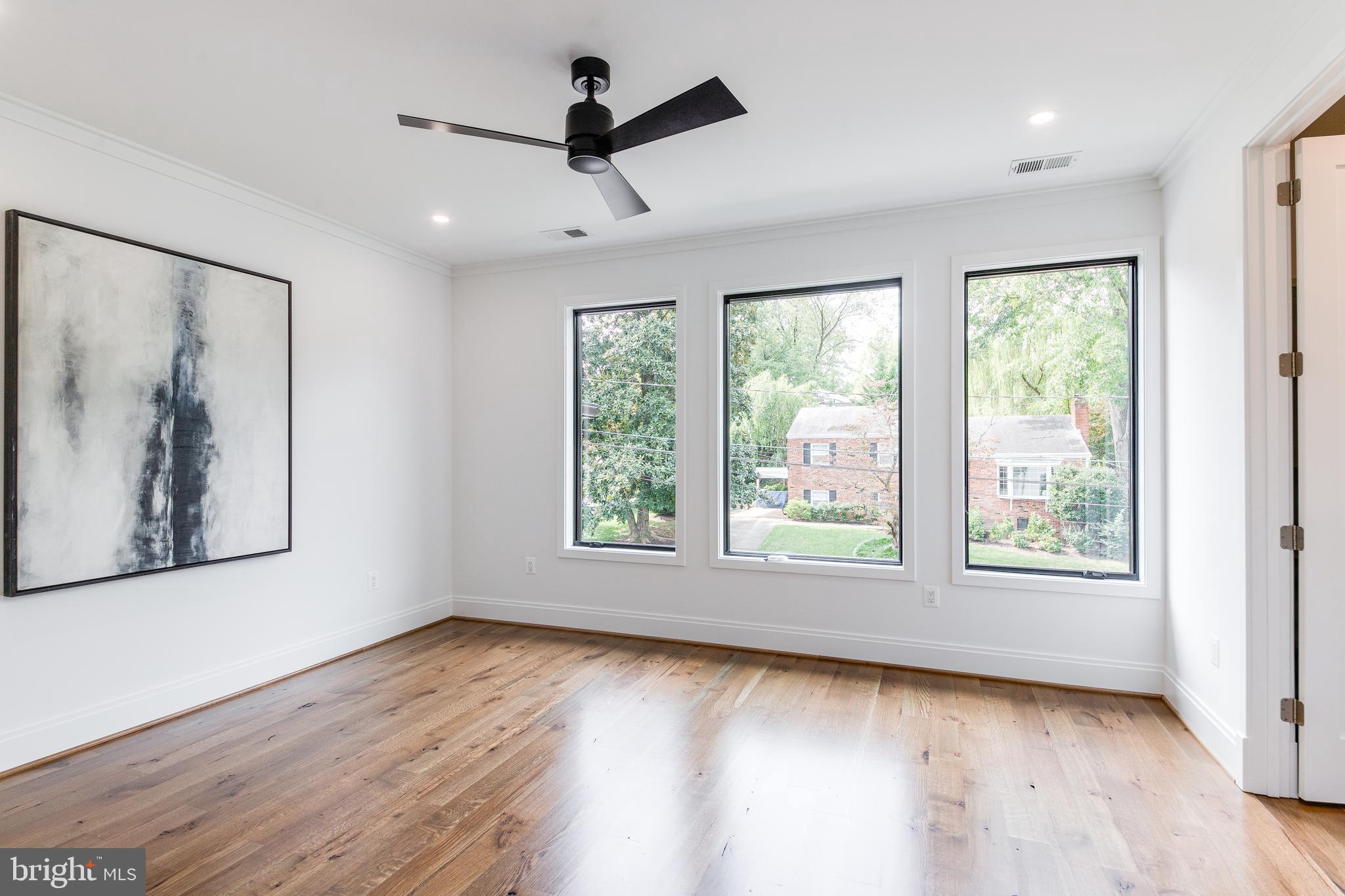 ARLINGWOOD - Residential