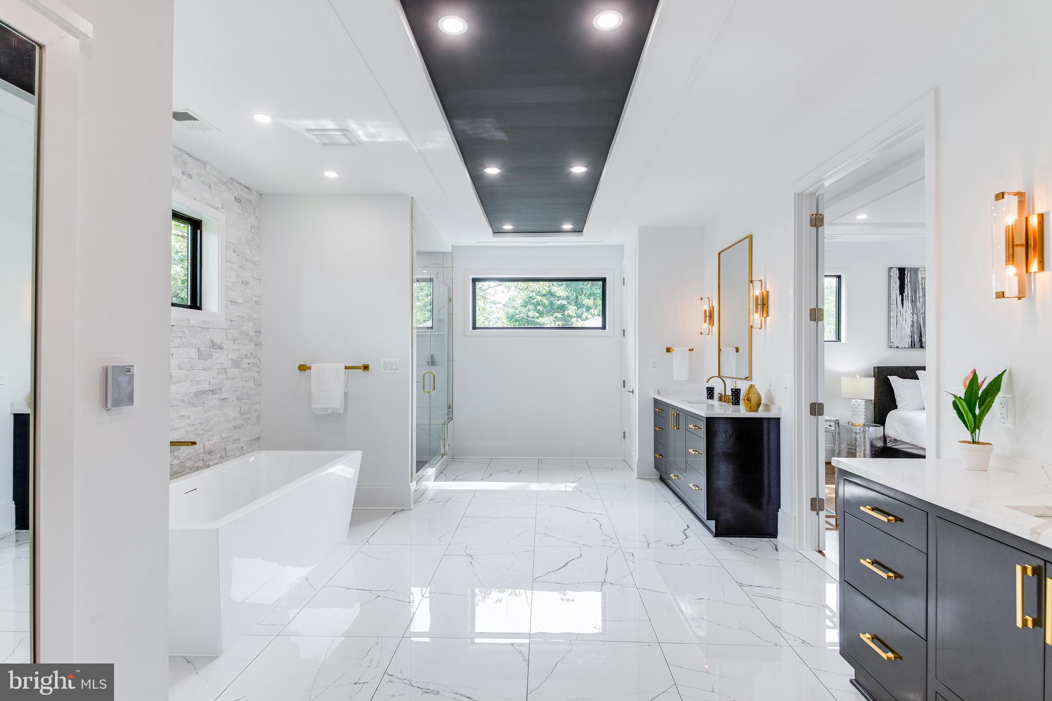 ARLINGWOOD - Residential