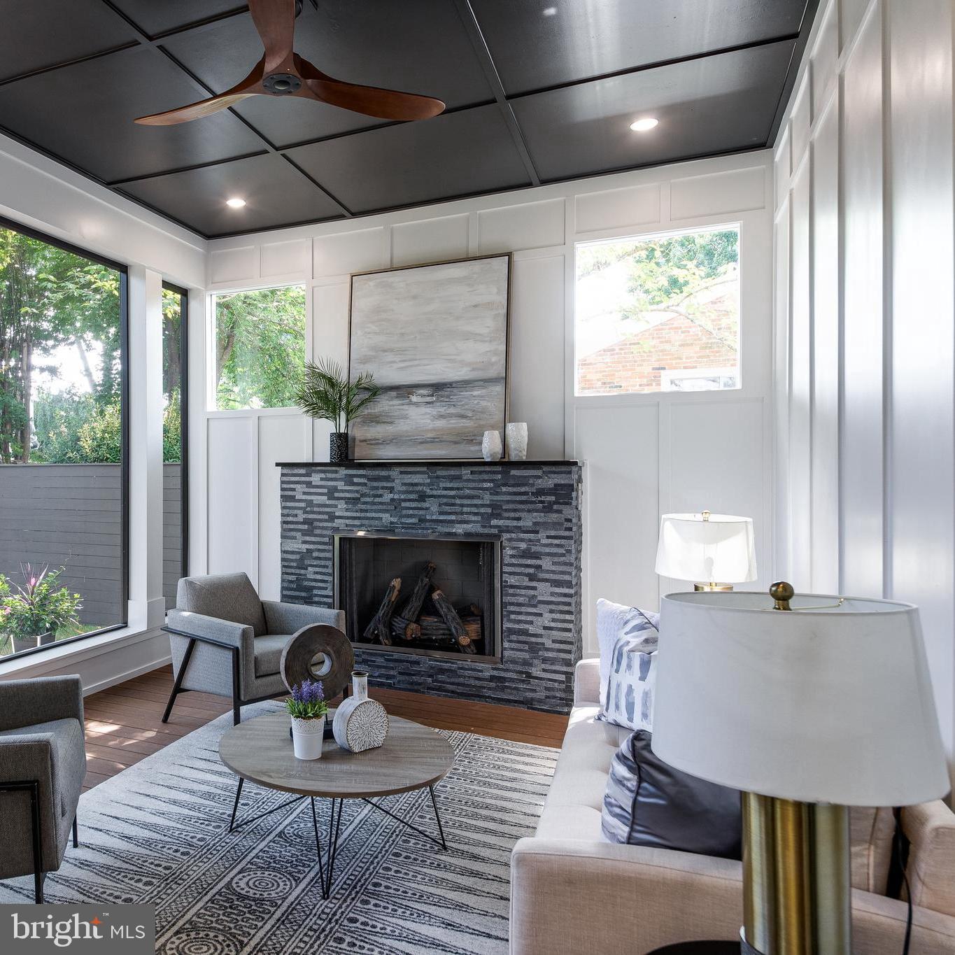 ARLINGWOOD - Residential