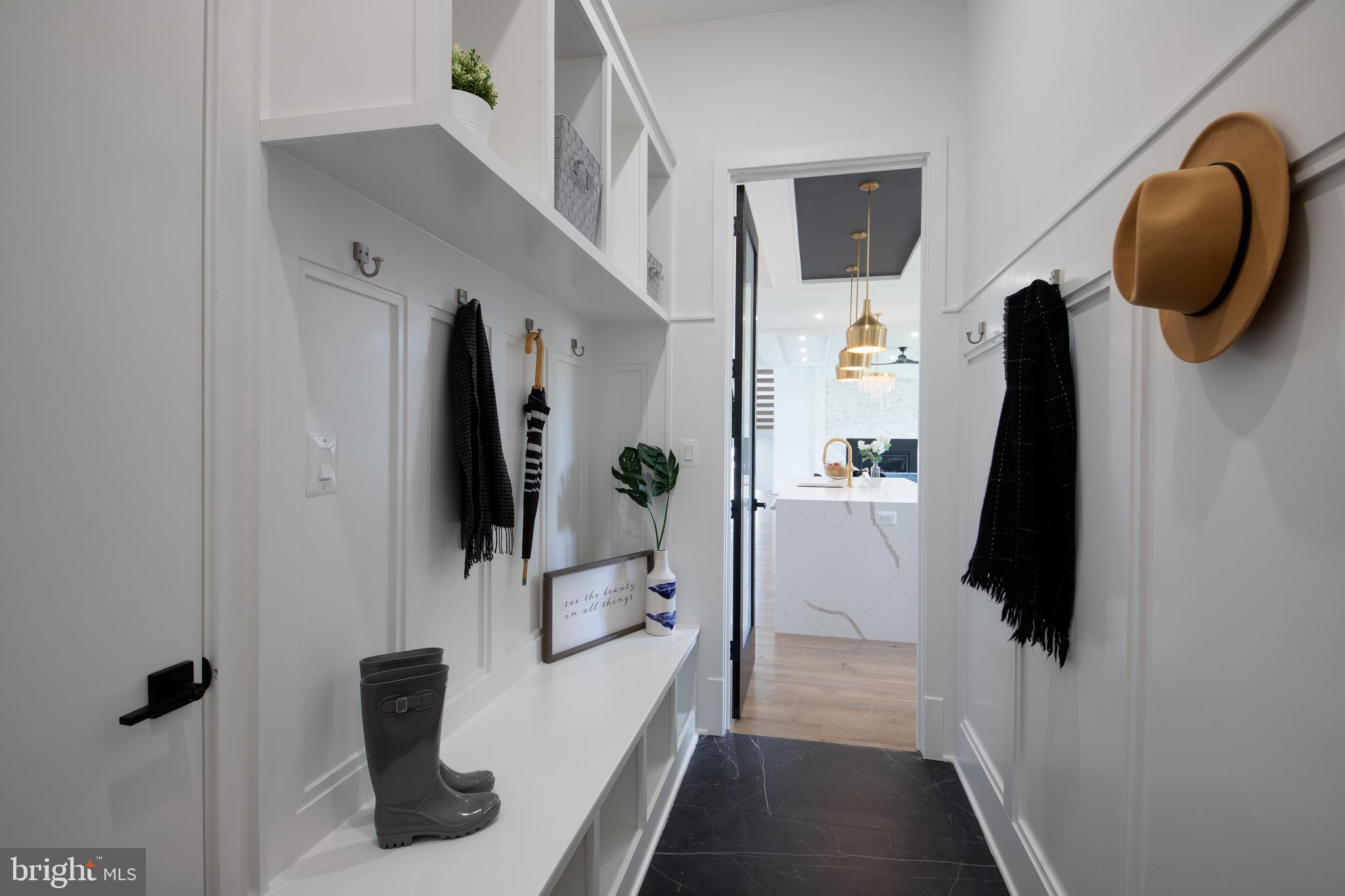 ARLINGWOOD - Residential