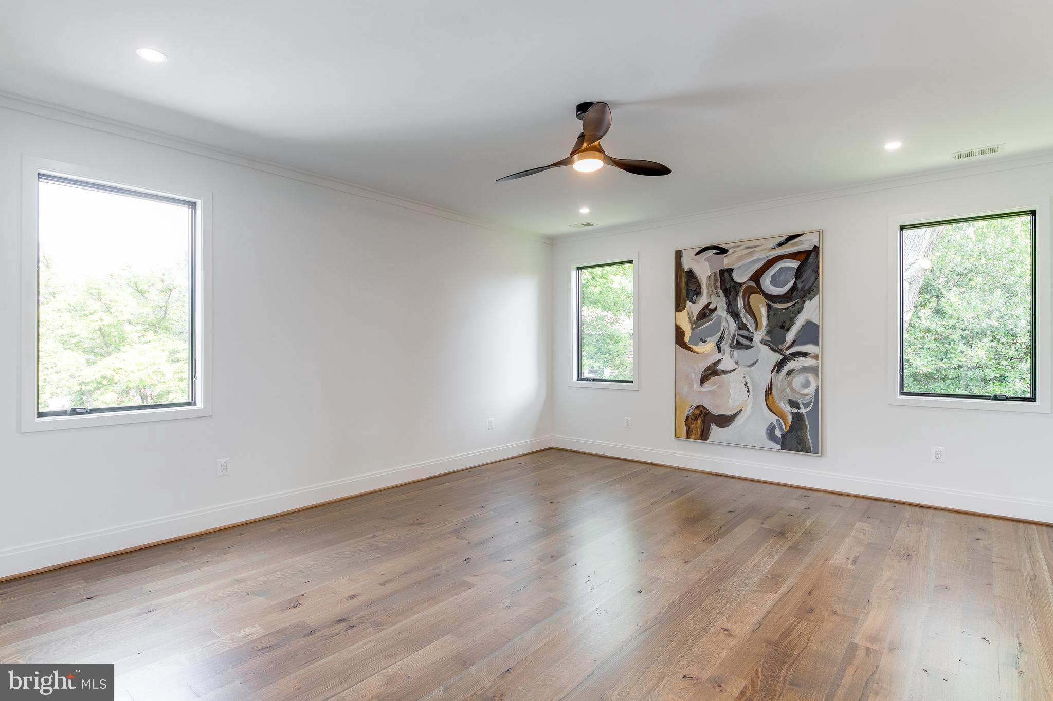 ARLINGWOOD - Residential