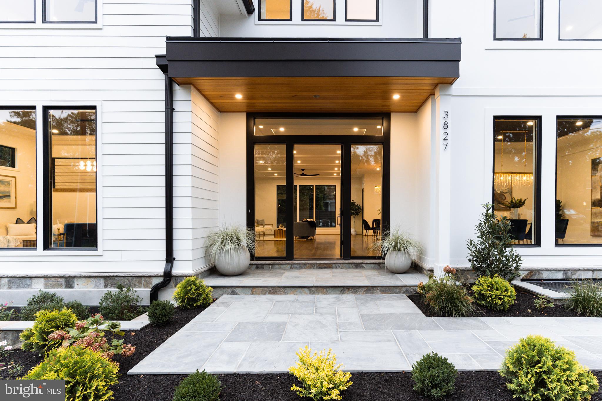 ARLINGWOOD - Residential