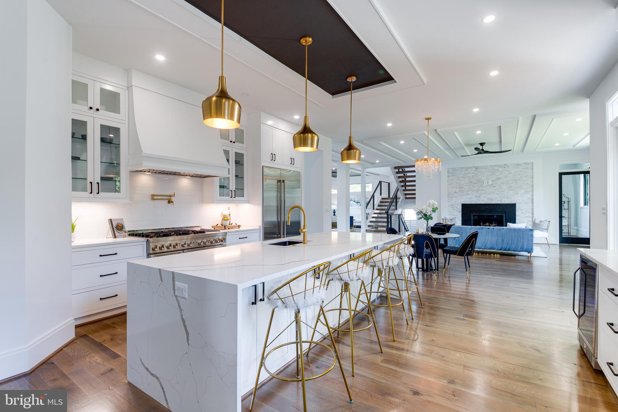 ARLINGWOOD - Residential