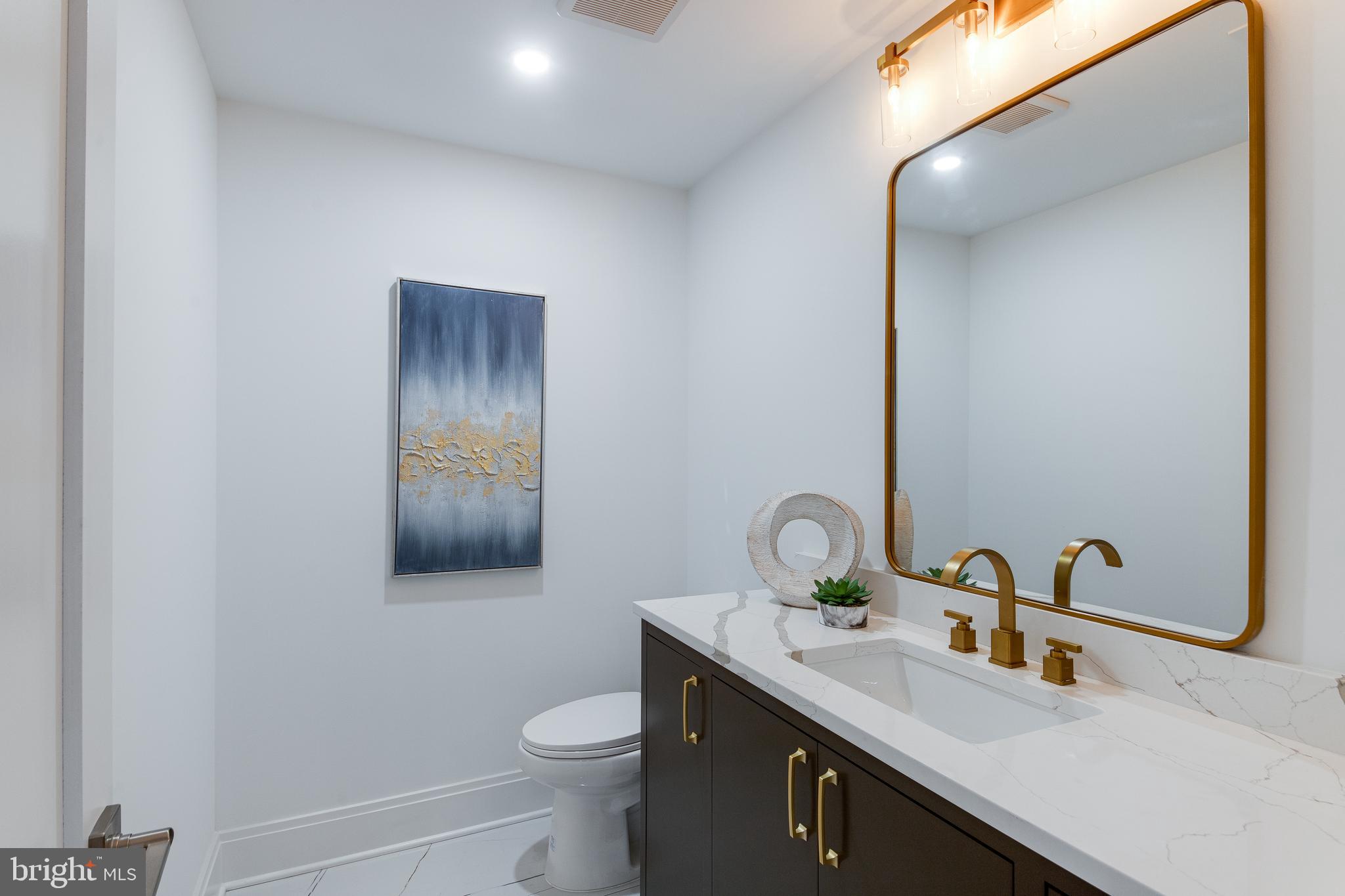 ARLINGWOOD - Residential