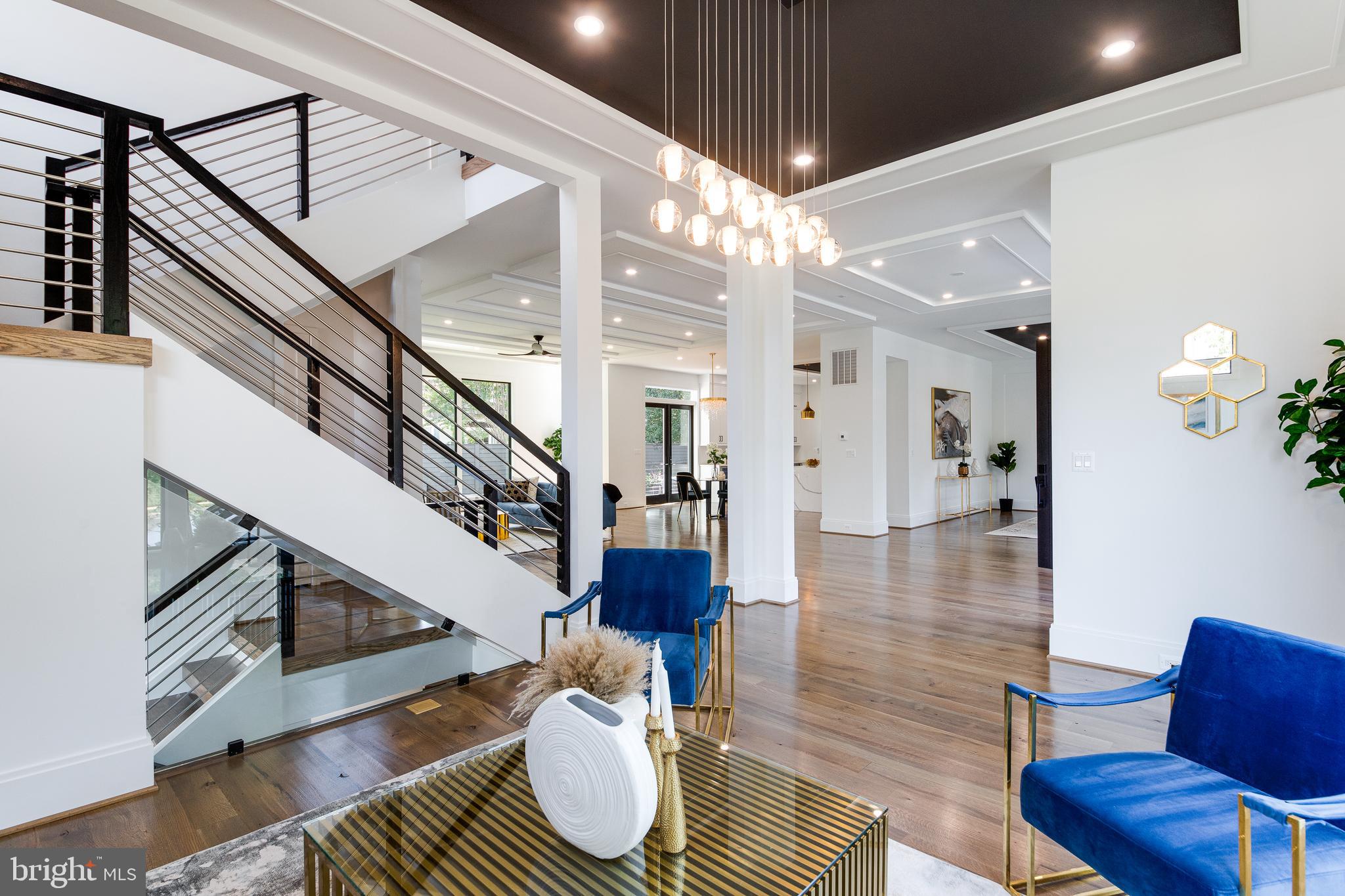 ARLINGWOOD - Residential