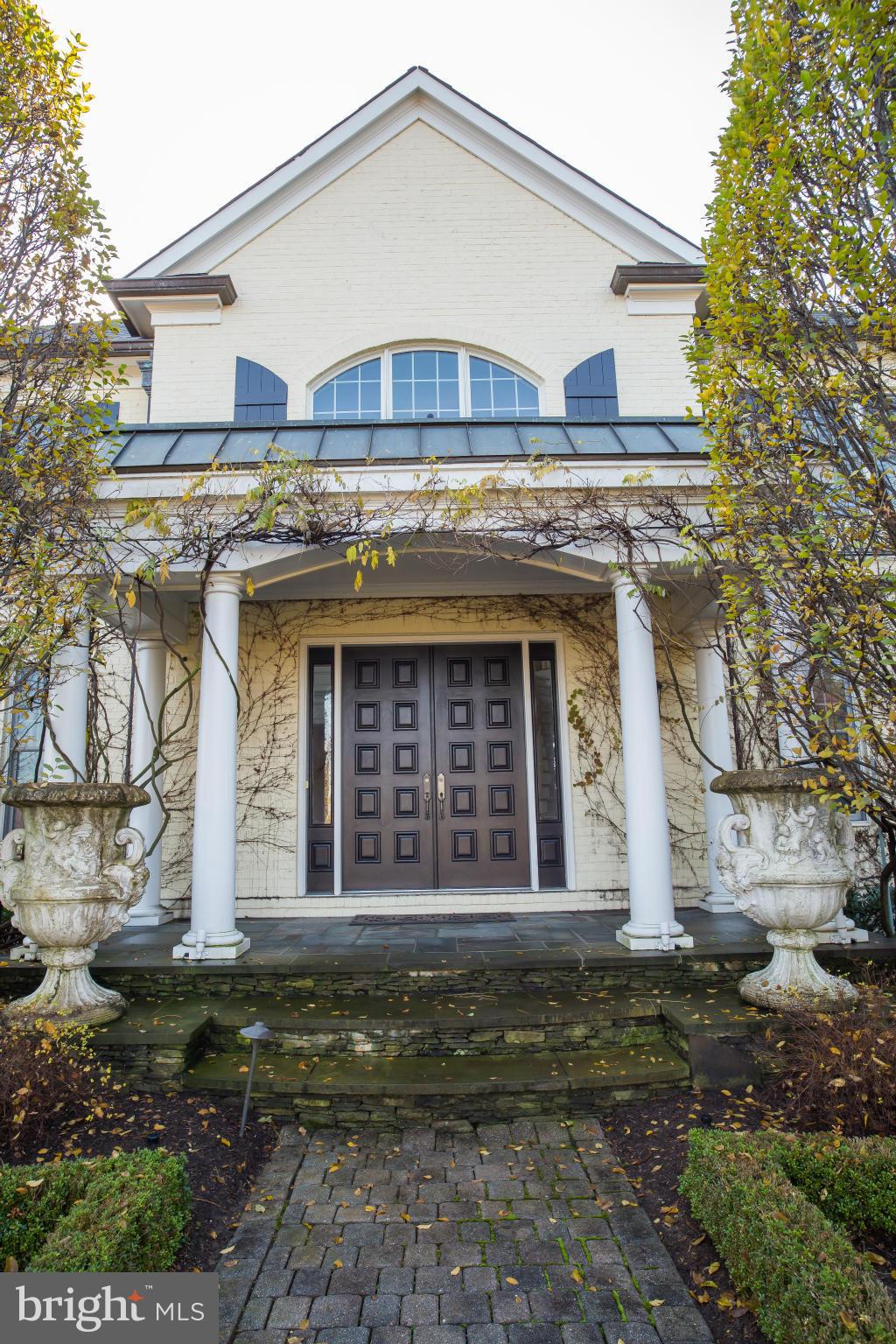 BEACON HILL - Residential