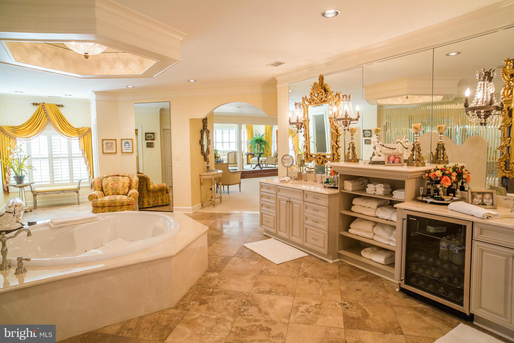 BEACON HILL - Residential