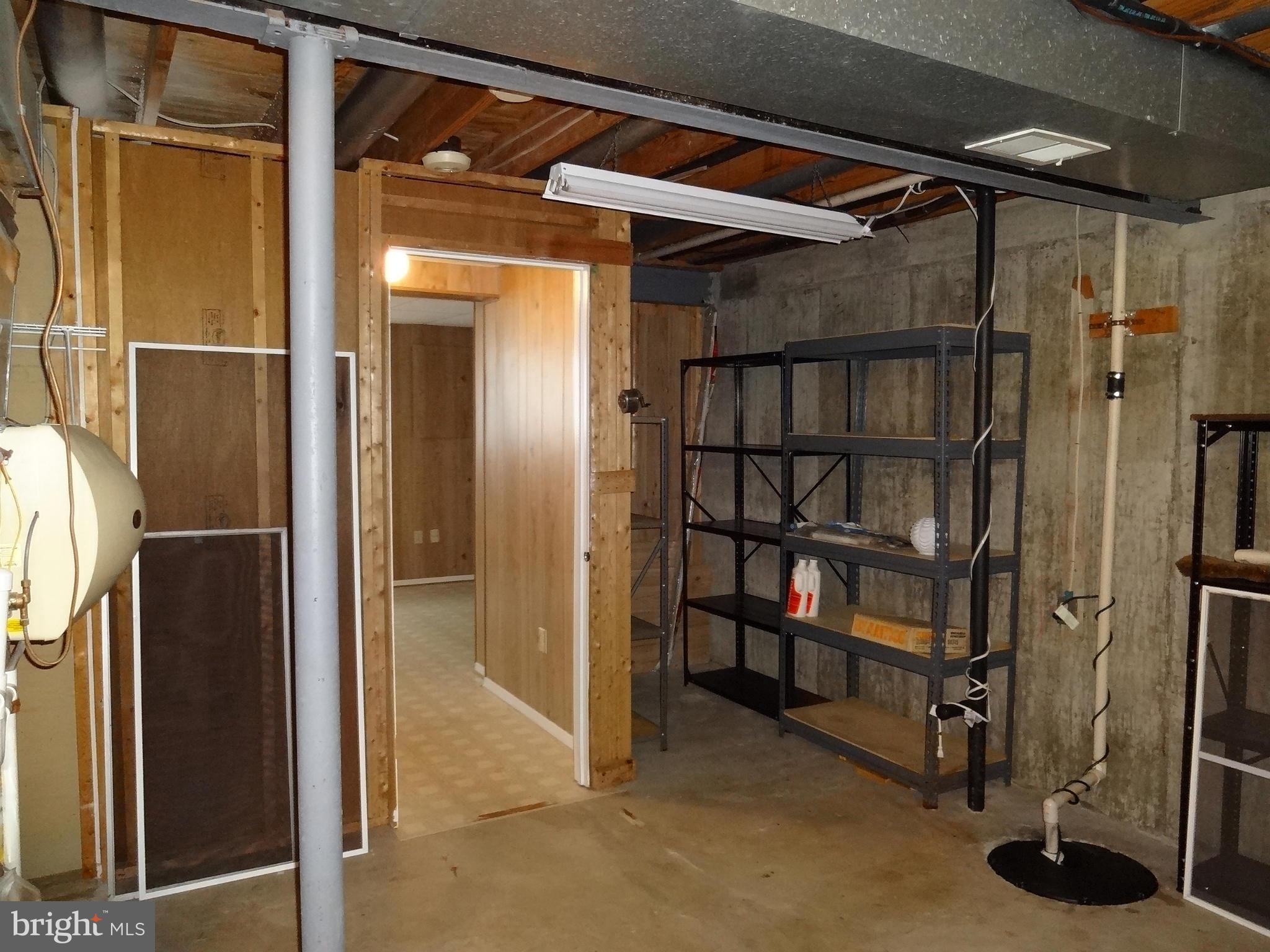 D EVEREUX WEST - Residential